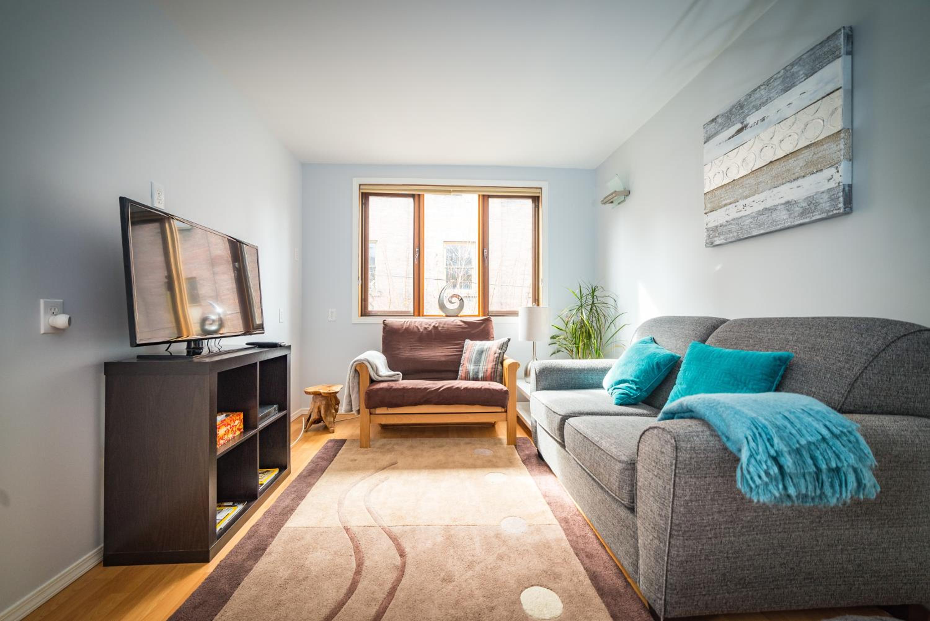 Apartment - Split Level