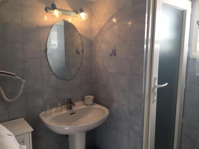 Family Suite (2 Adults + 2 Children) photo 1