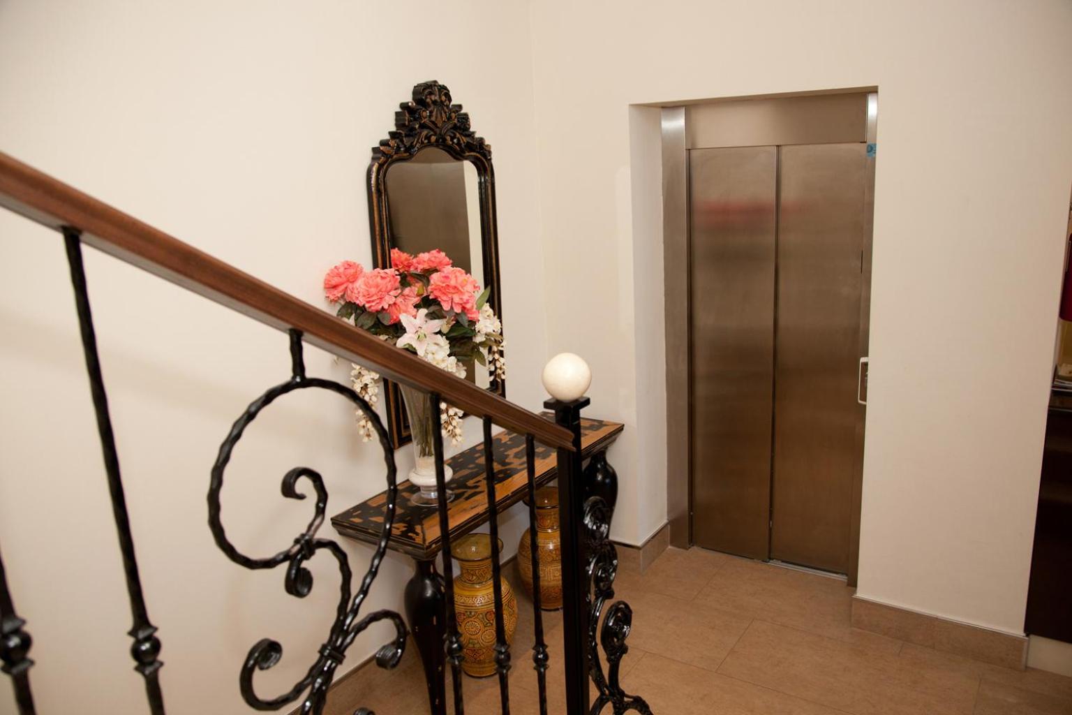 Hotel El Capricho, Foto 3