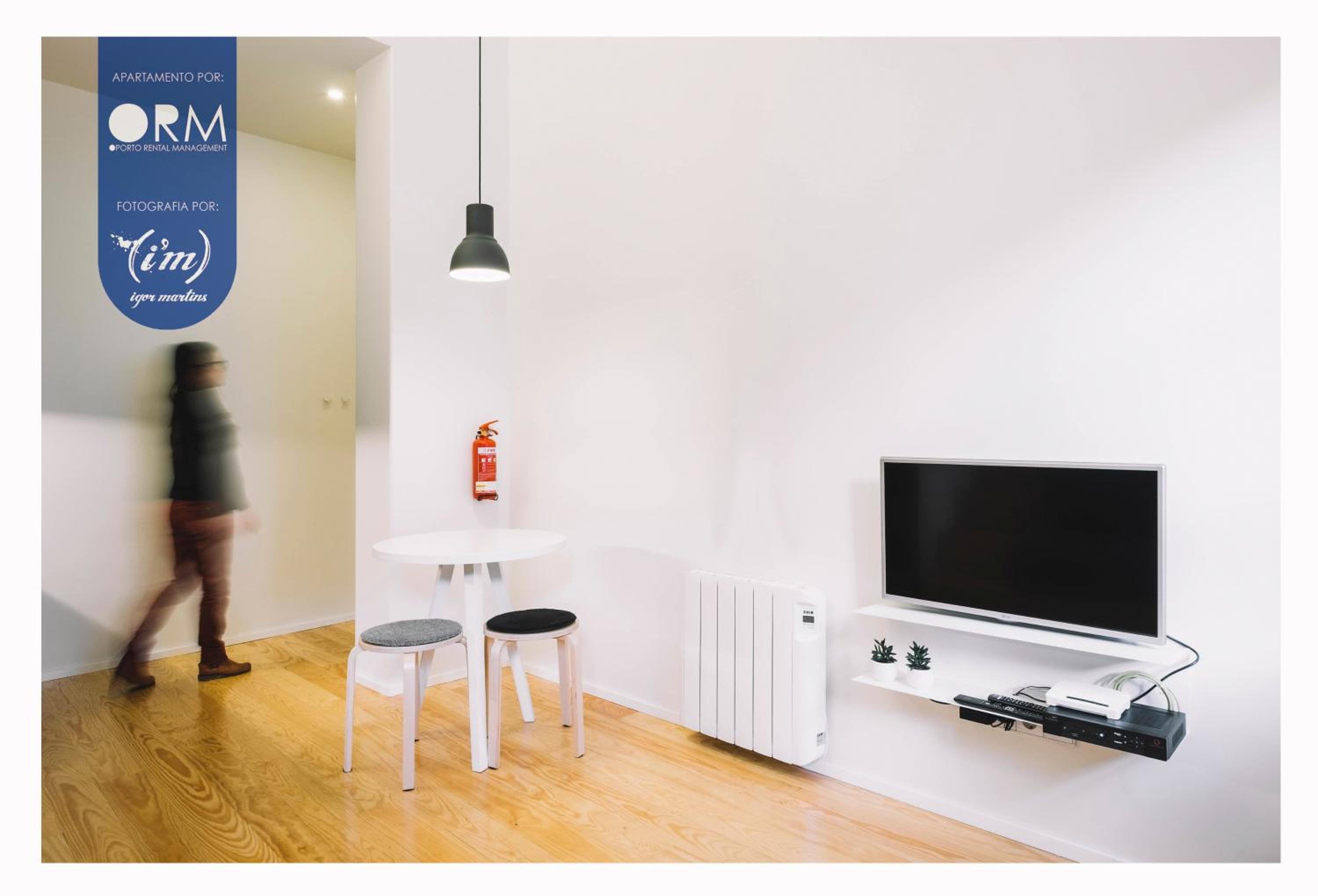 Studio Apartment with City View - Photo 3
