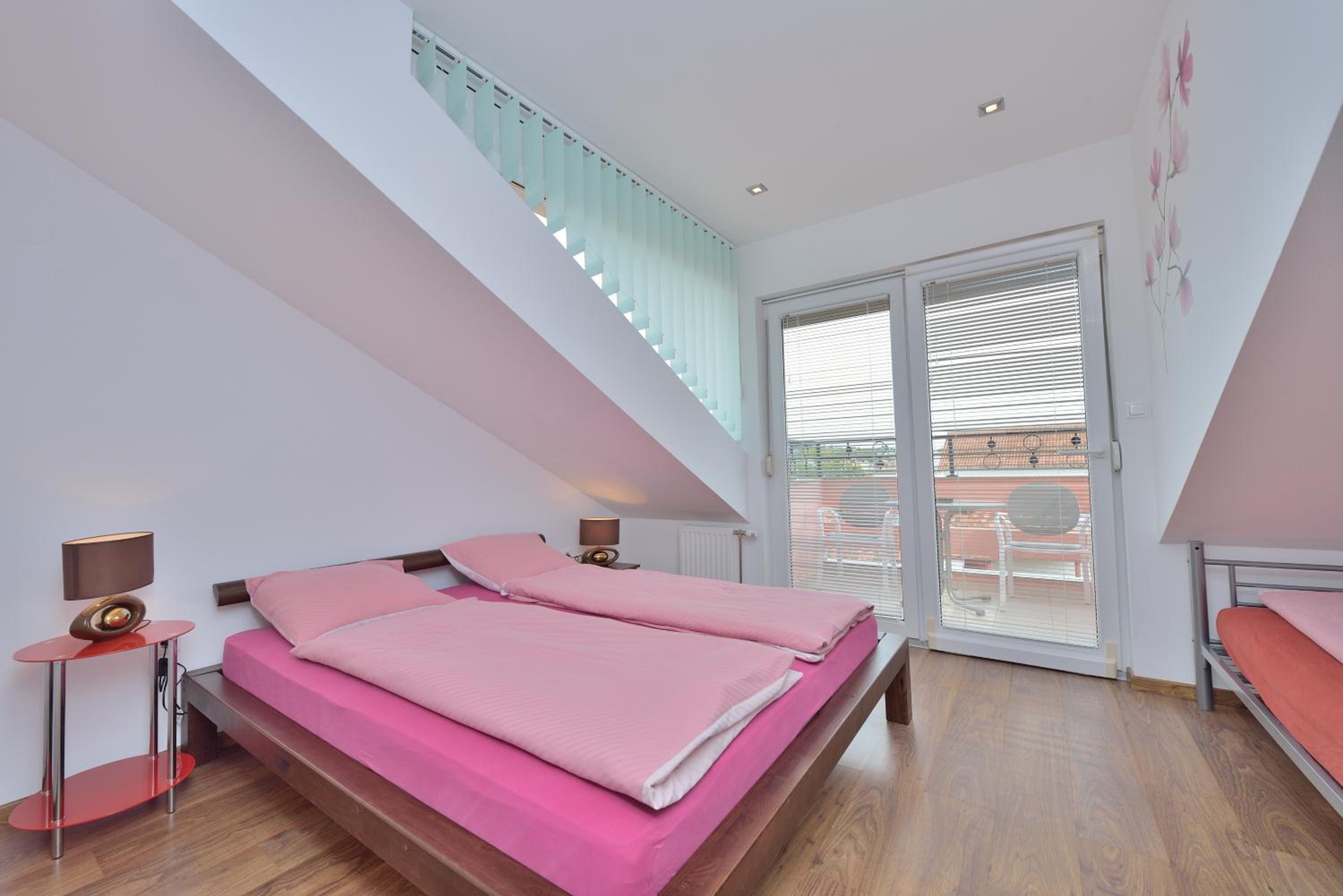 Villa com Piscina Privada