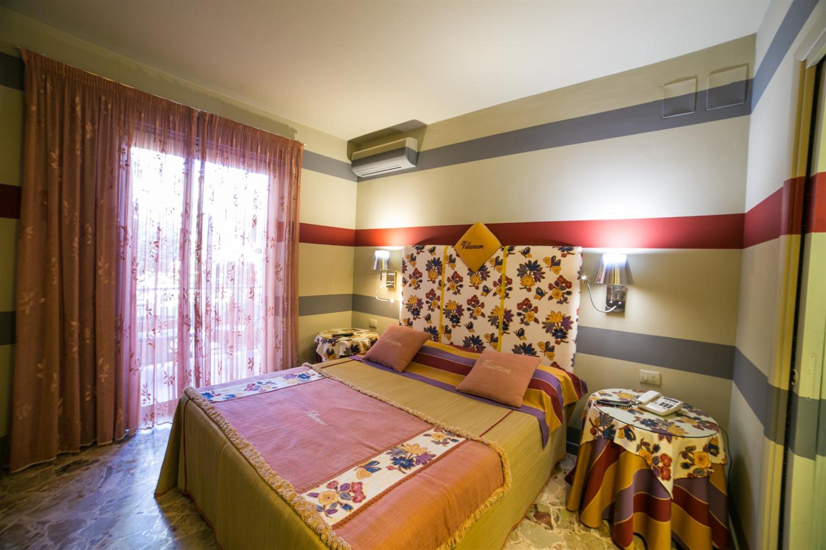 Double Room - Photo 2