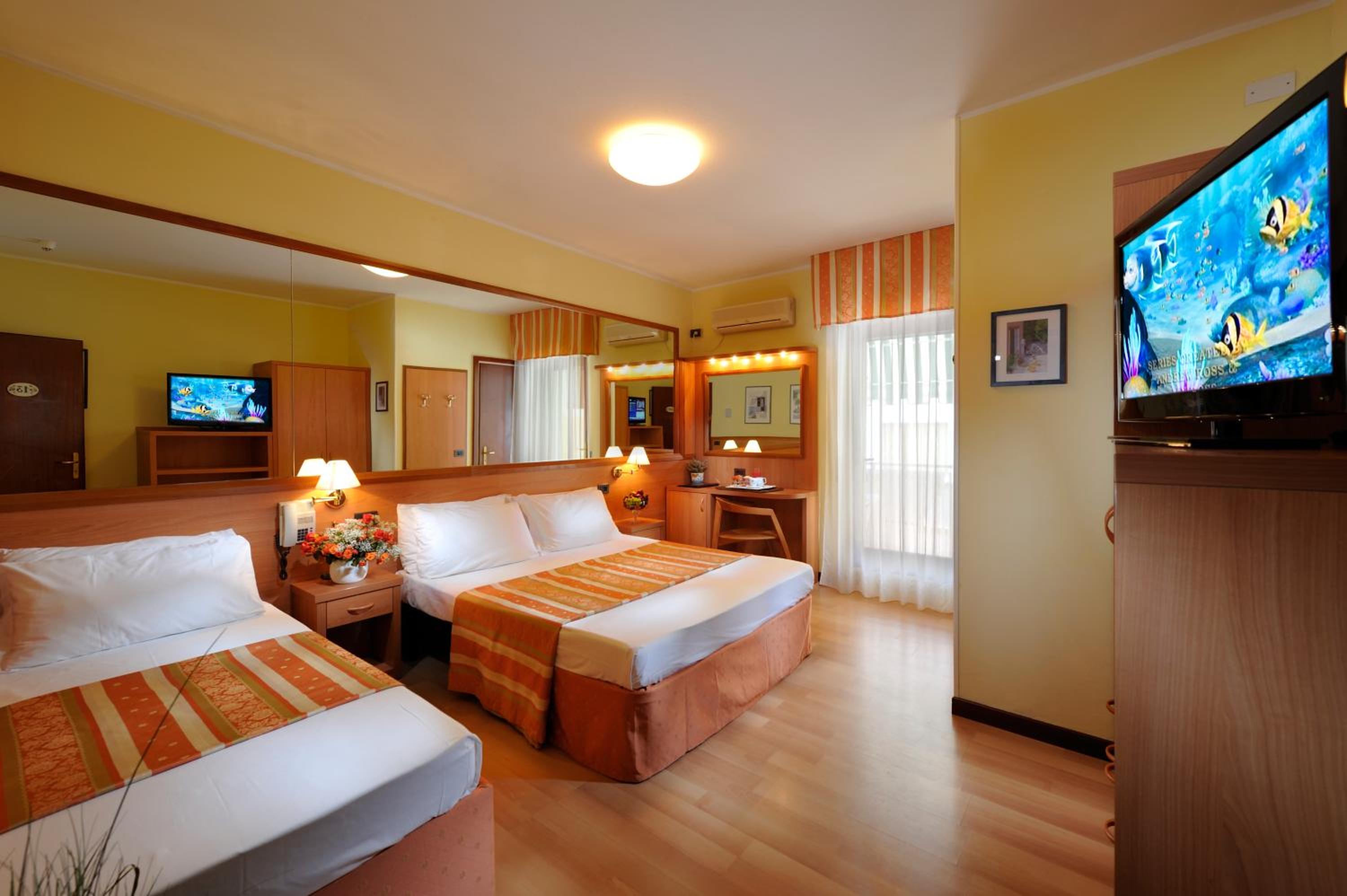 Triple Room with Extra Bed photo 1