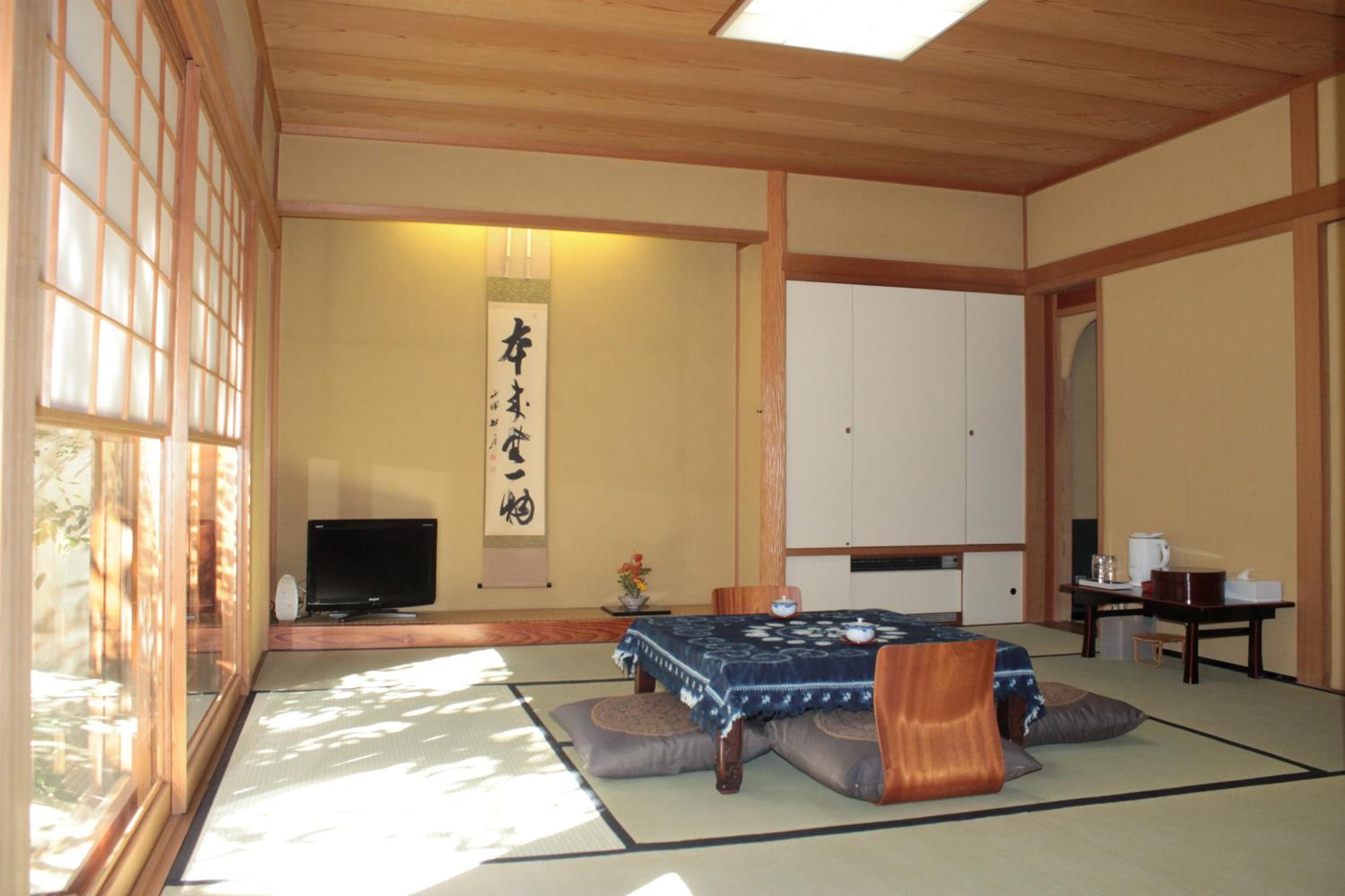 Japanese-Style Quadruple Room photo 1