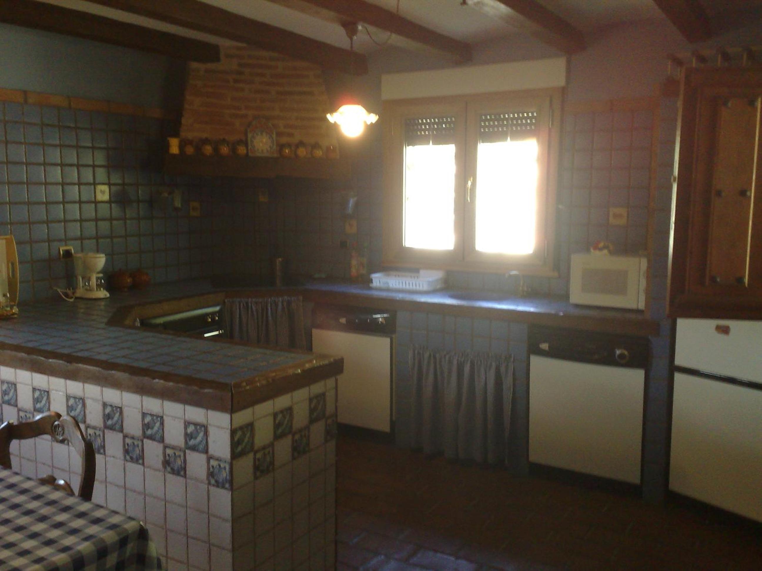 Three-Bedroom House photo 3