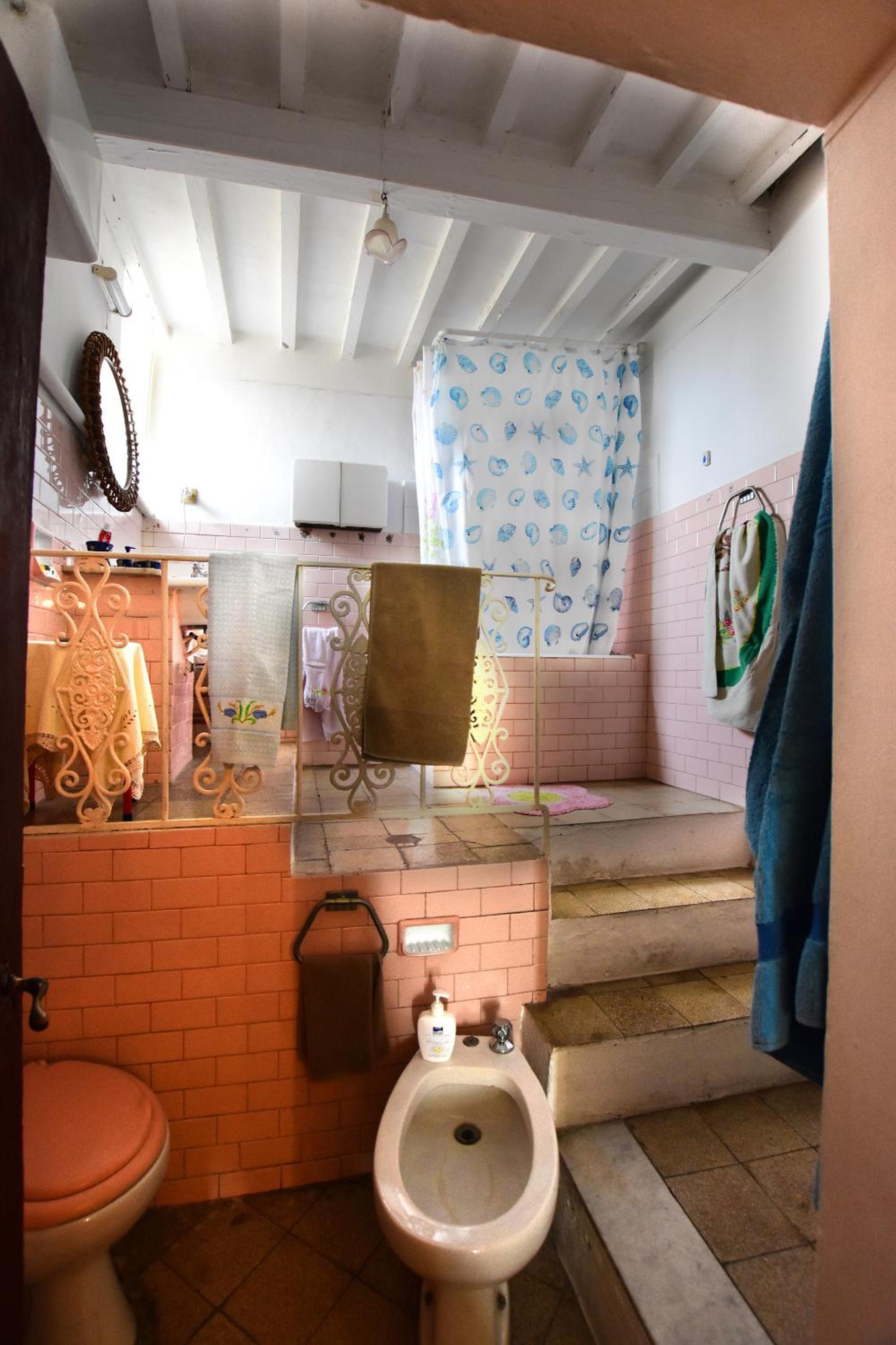 Twin Room - Photo 3