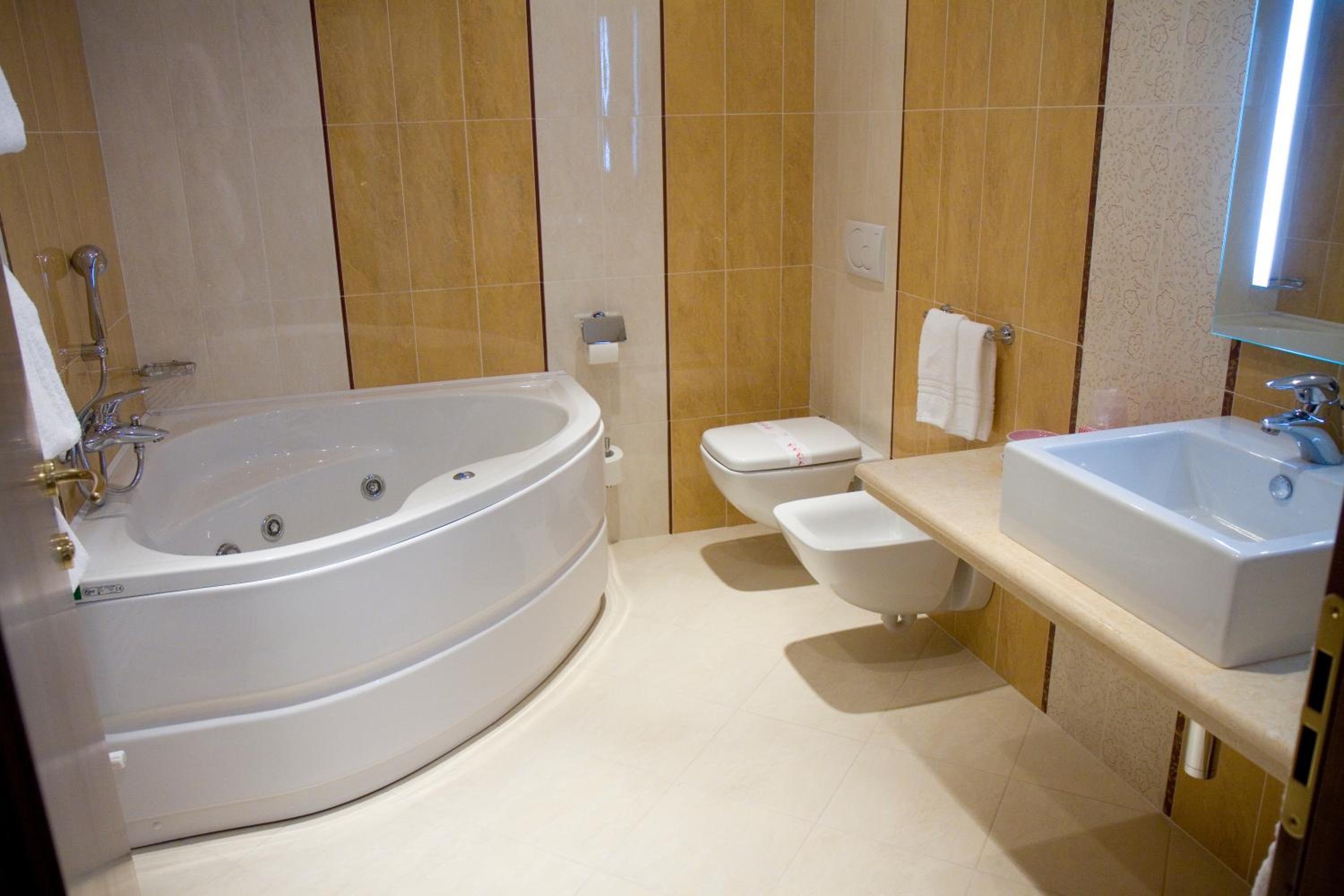 Double Room - Photo 4