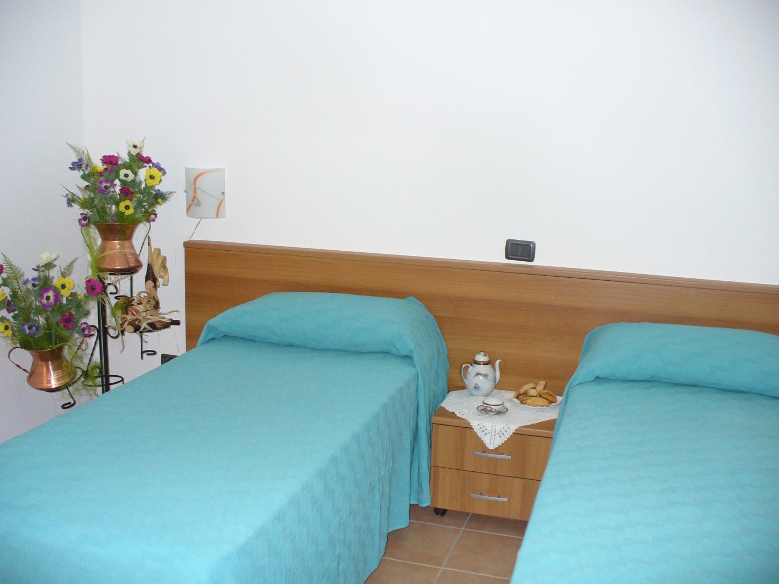 Triple Room with Private Bathroom