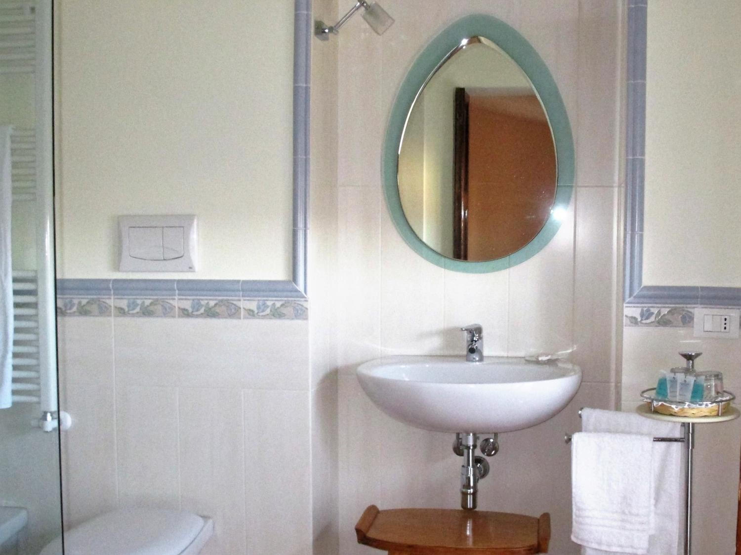 Triple Room - Photo 14