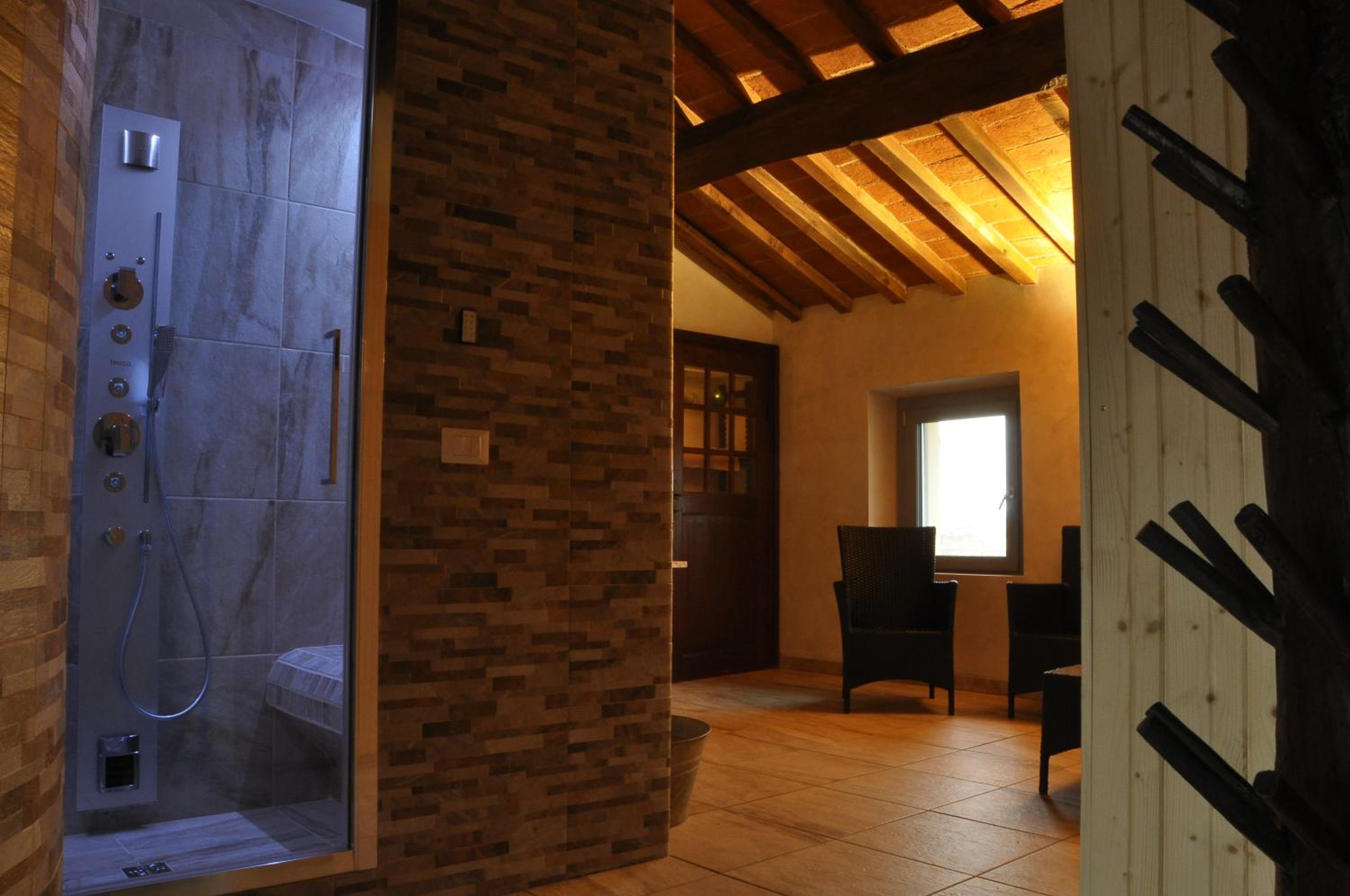 Double Room - Photo 4