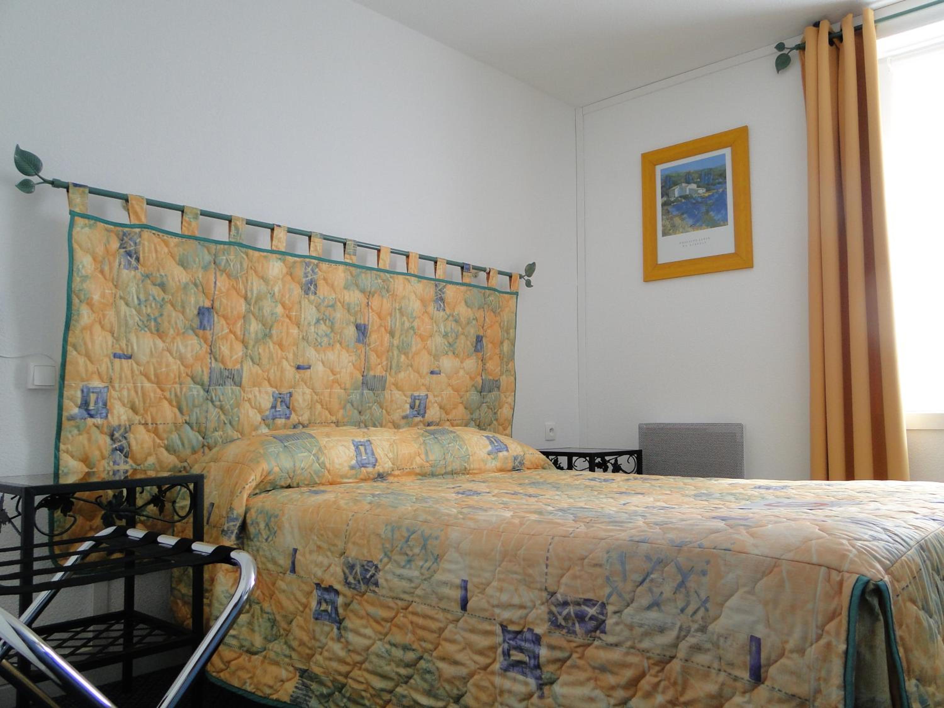 Small Double Room photo 2