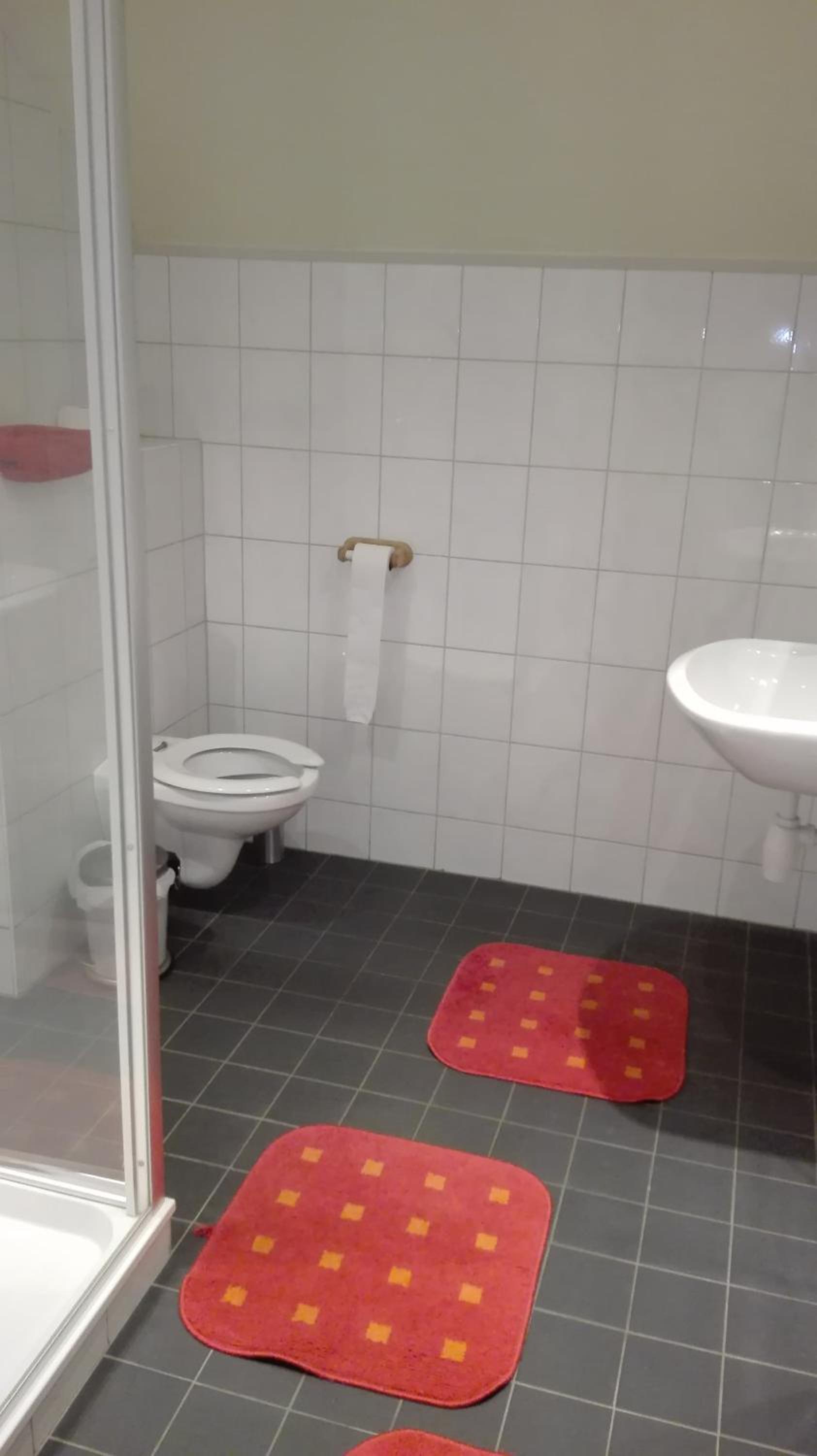 Double Room with Private Bathroom - Photo 5