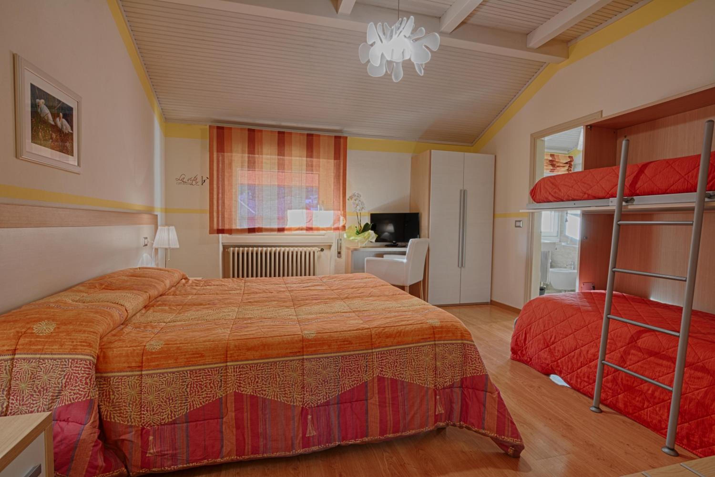 Chambre Familiale