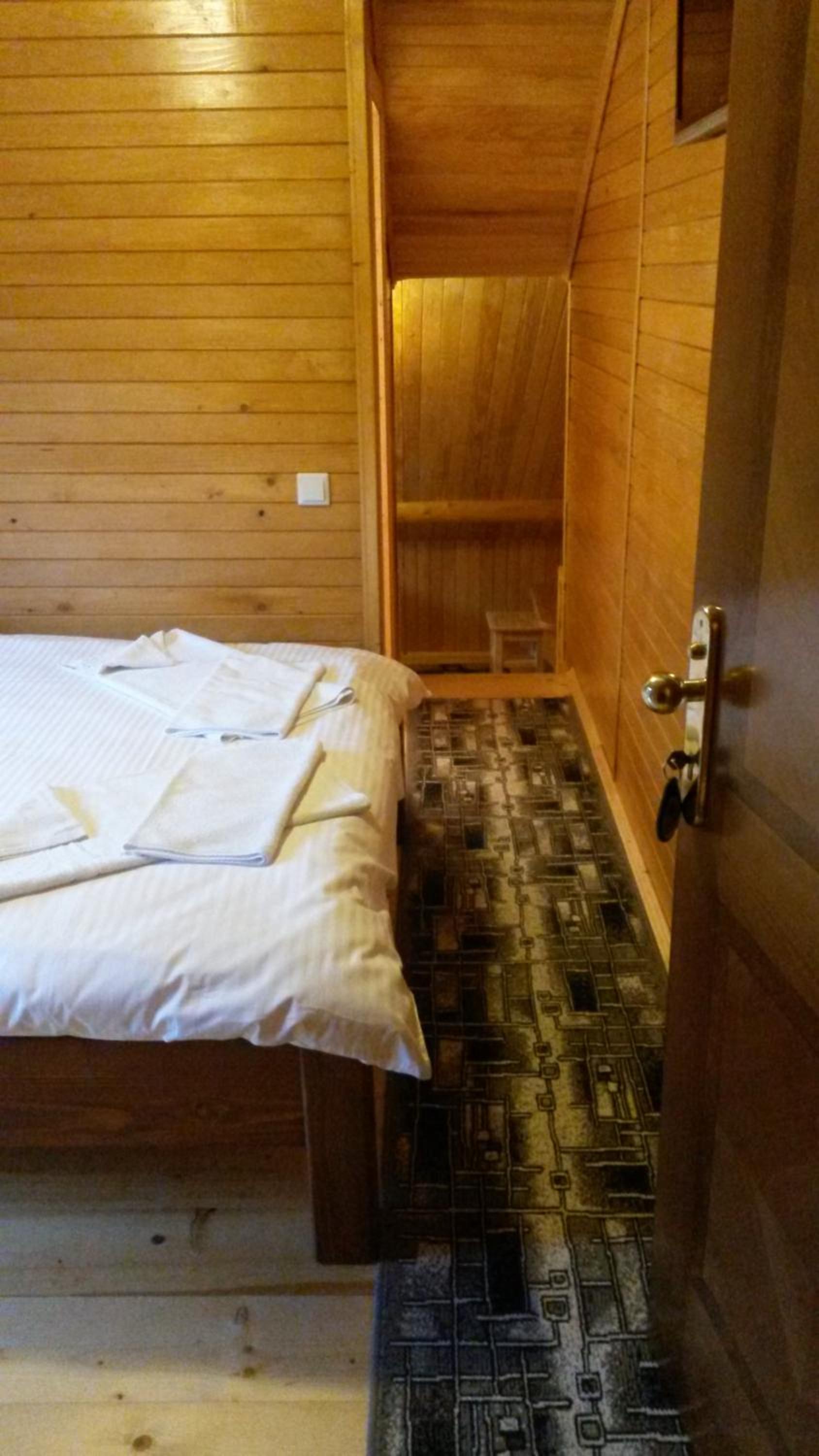 Quadruple Room with Mountain View - Photo 6