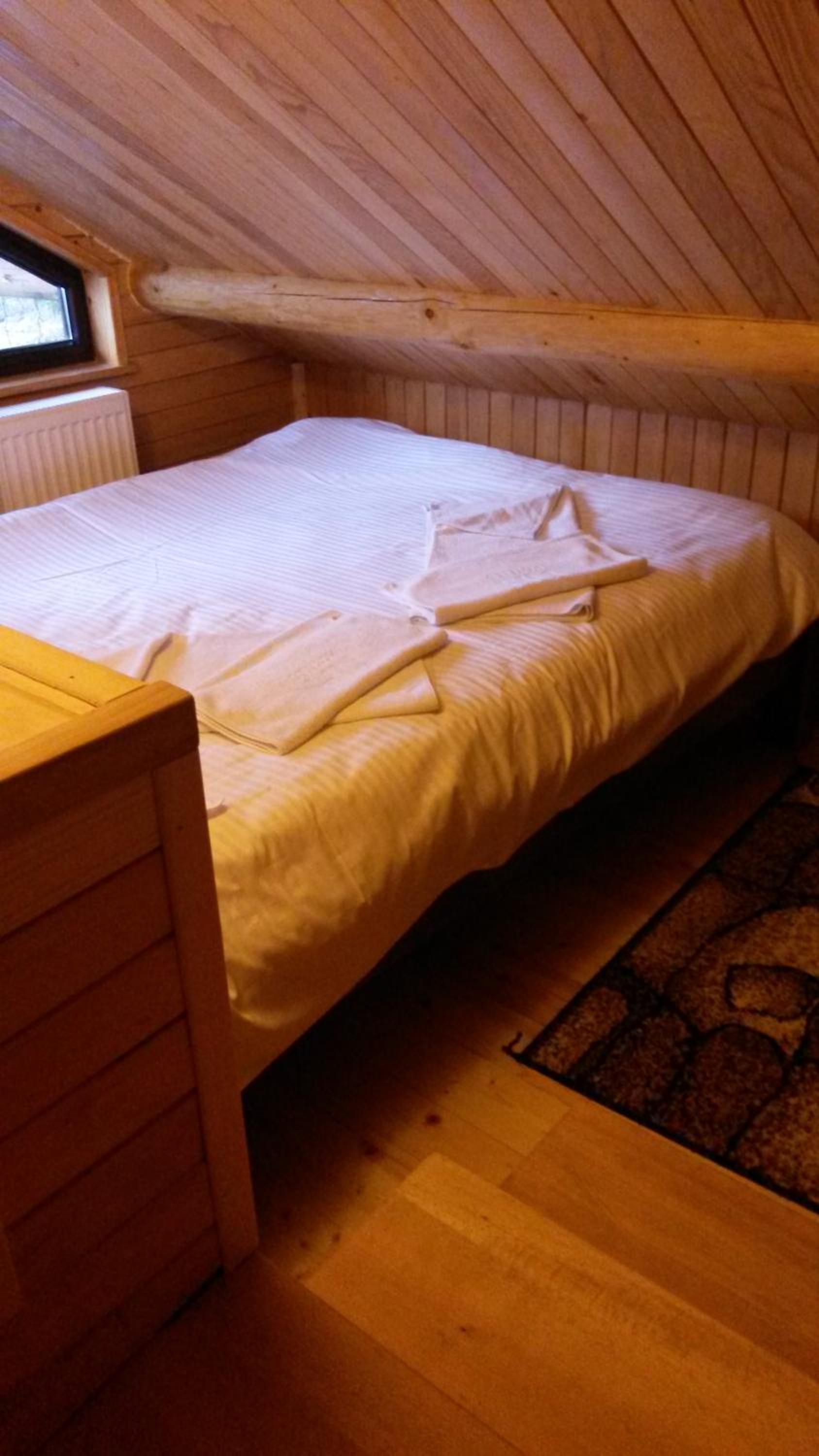 Quadruple Room with Mountain View - Photo 8