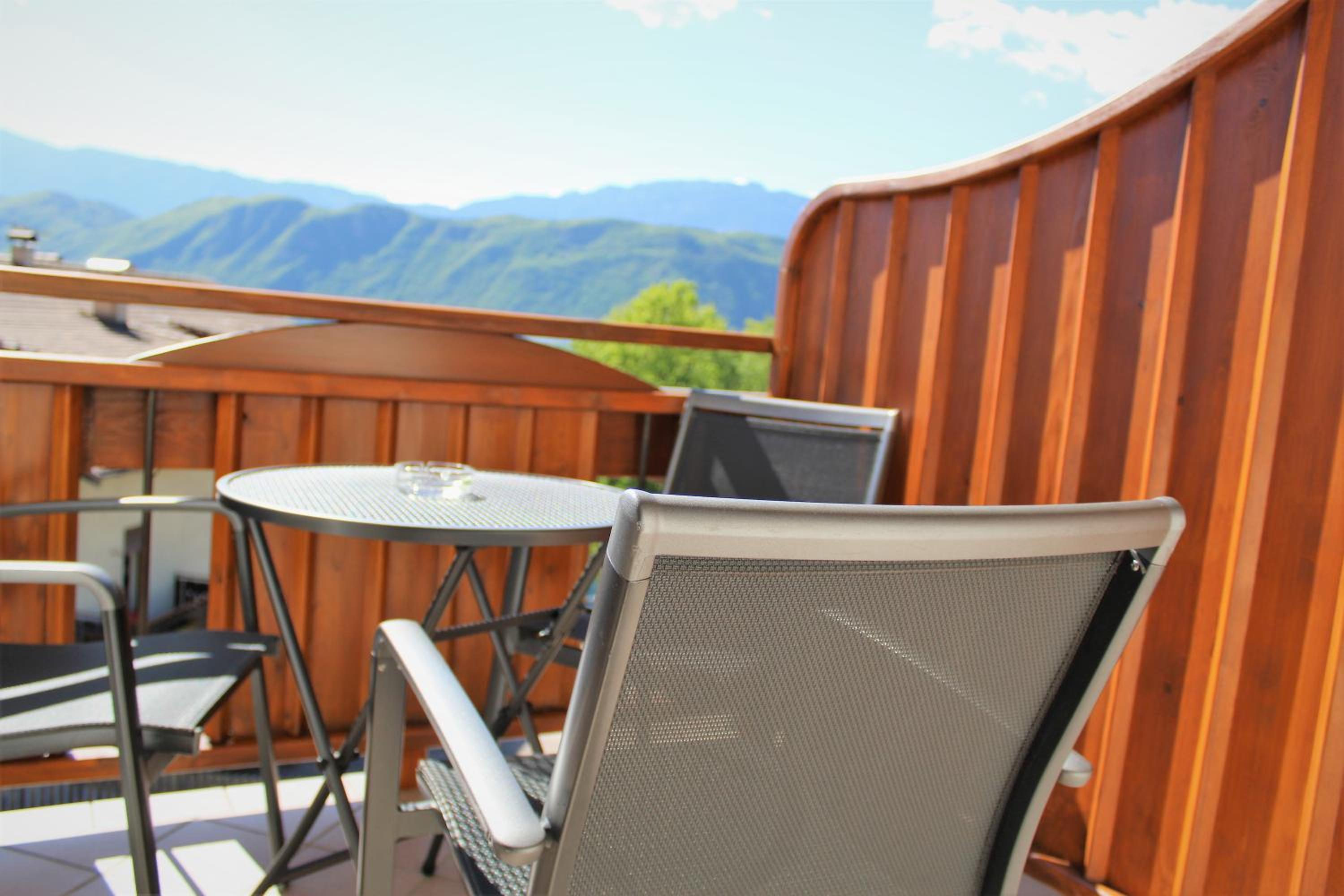 Family Room with Balcony - Photo 3