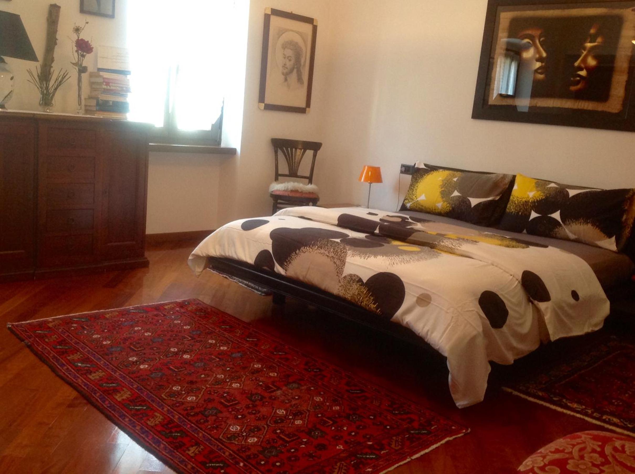 Large Double Room photo 3