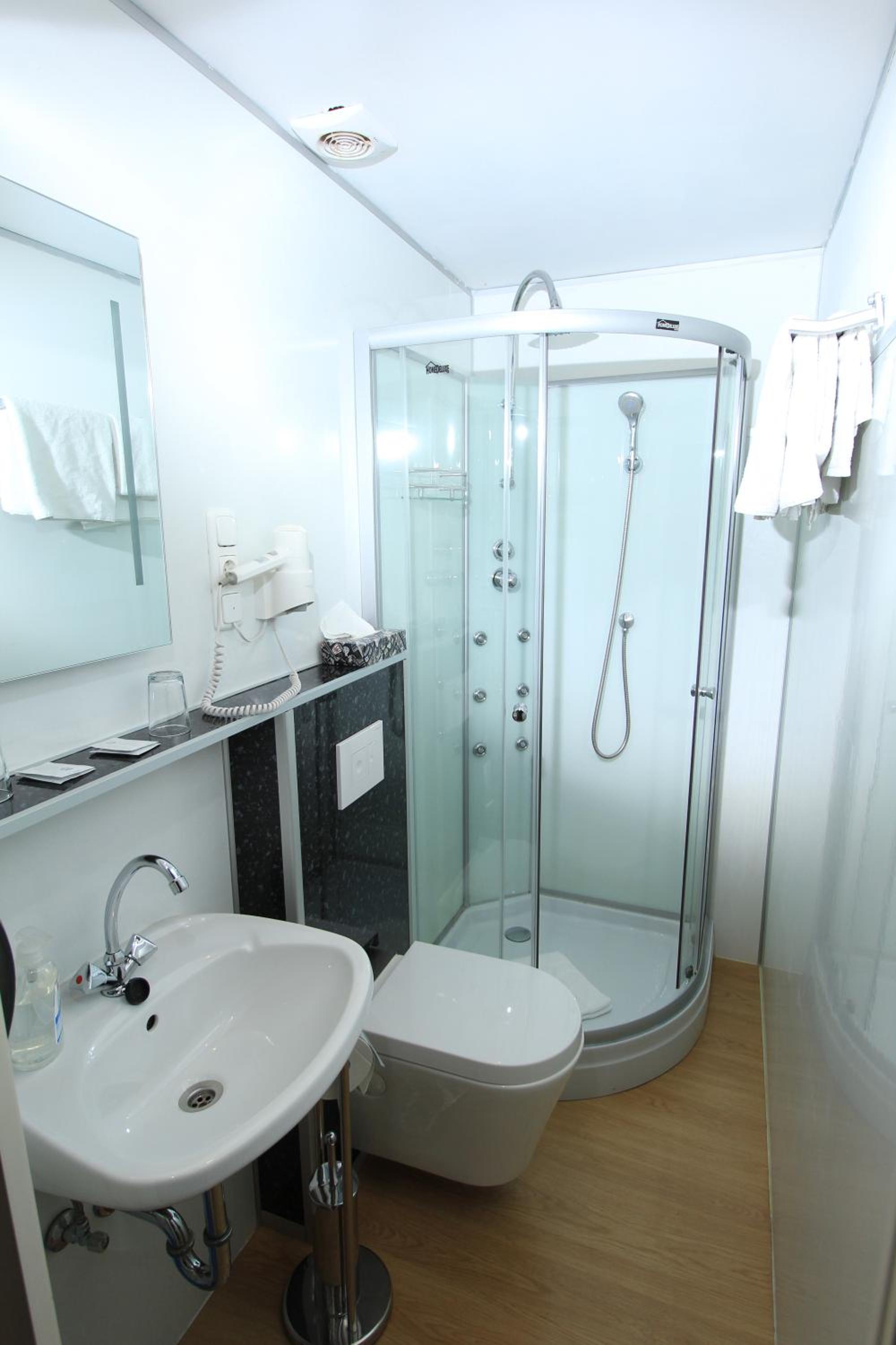 Double Room photo 3