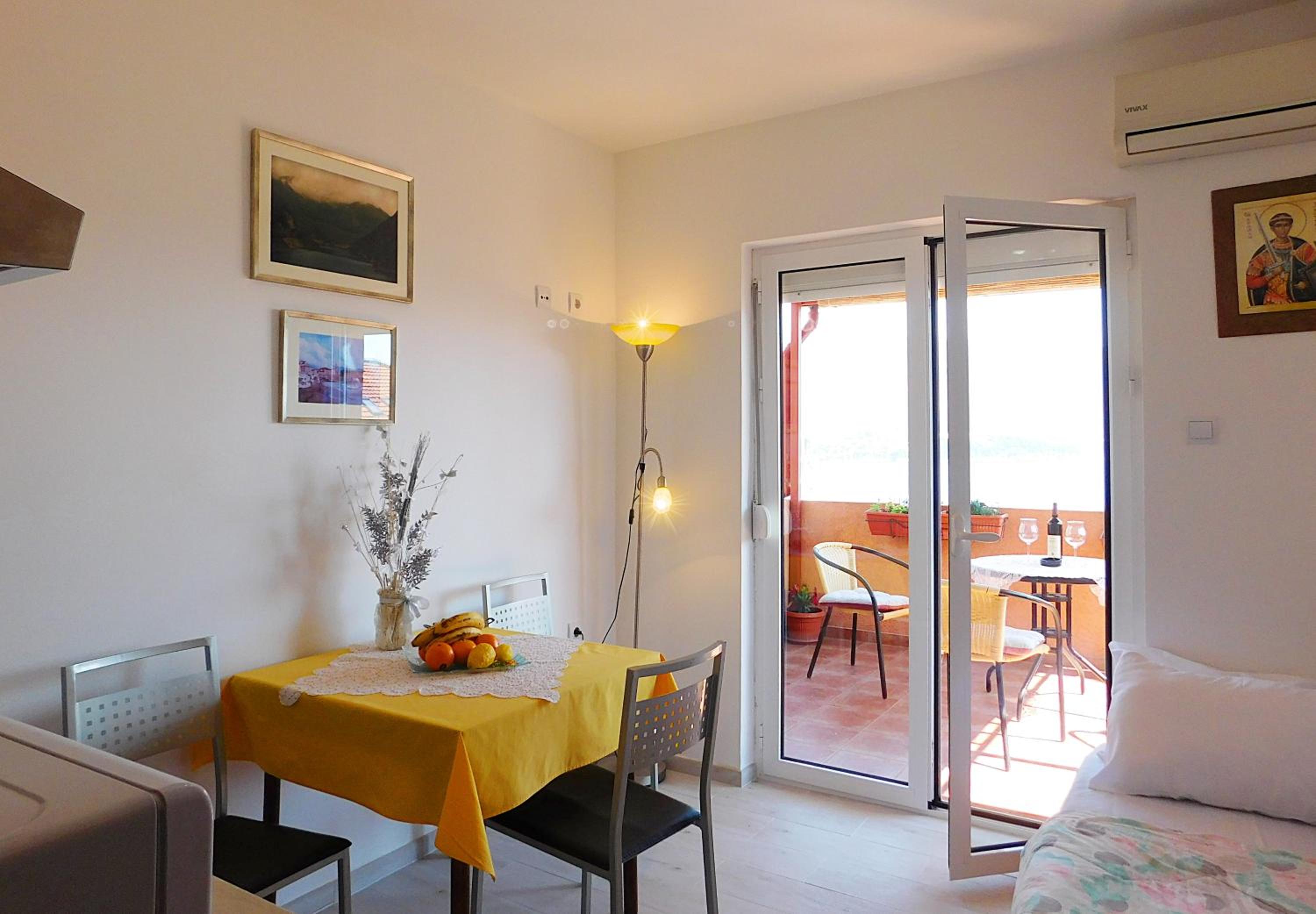 Apartment with Sea View photo 3