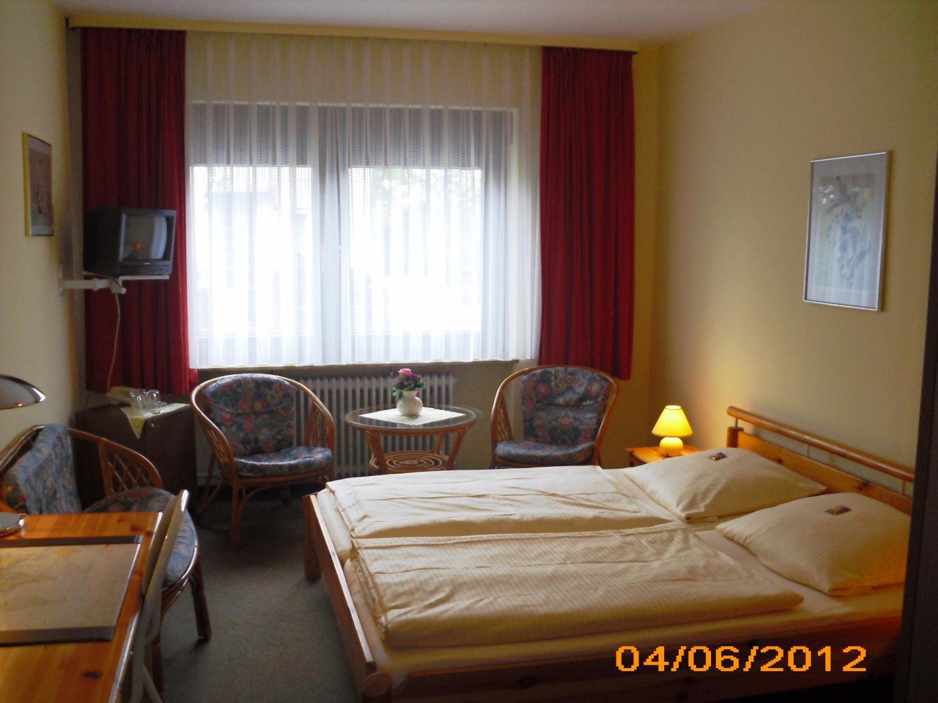 Quadruple Room - Photo 10