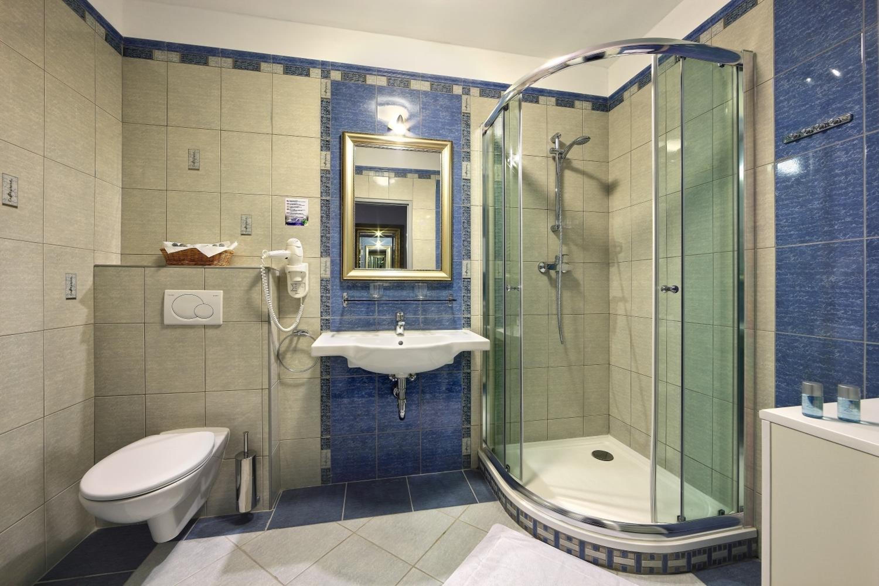 Superior Double Room - Photo 4