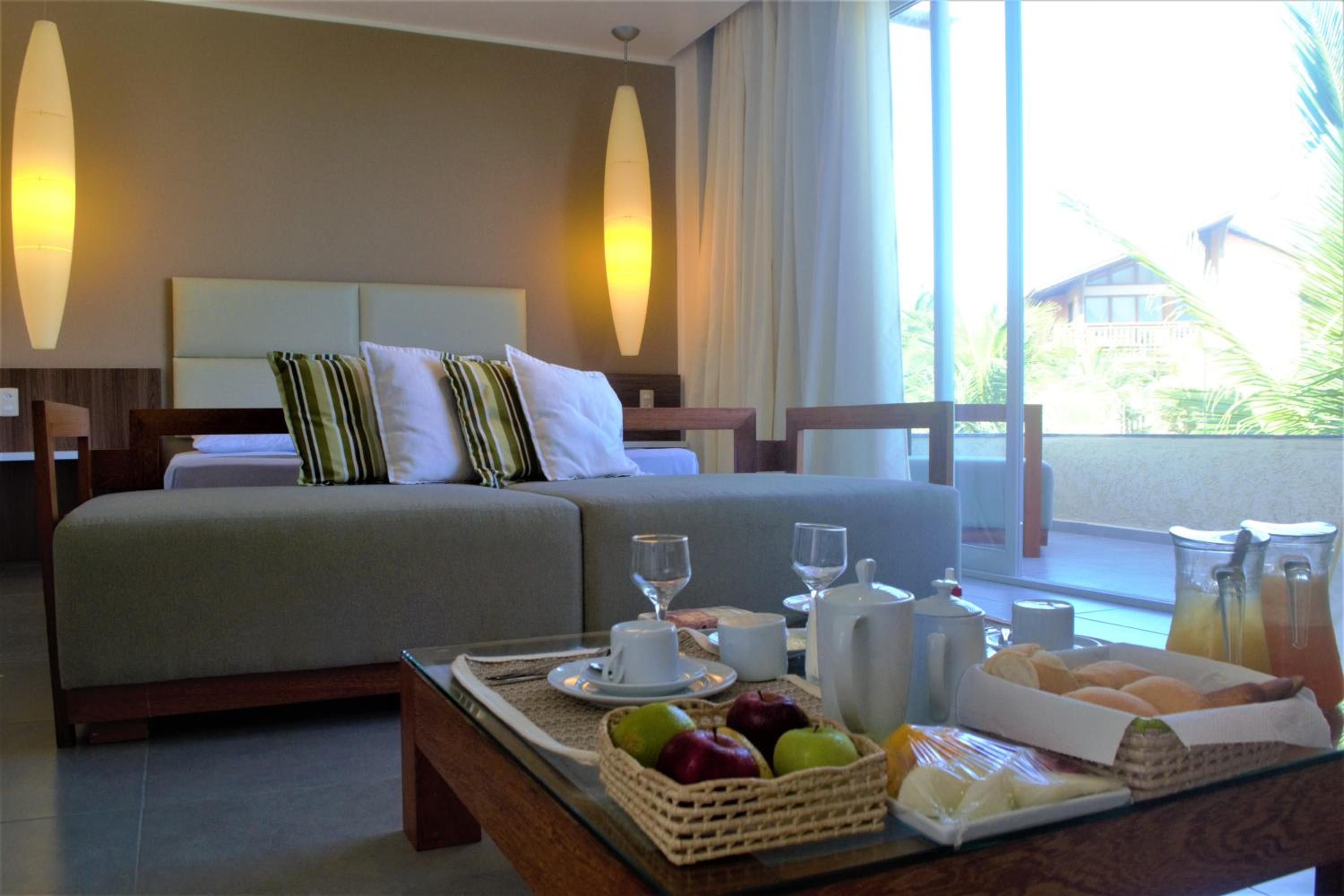 Deluxe King Suite - Photo 18