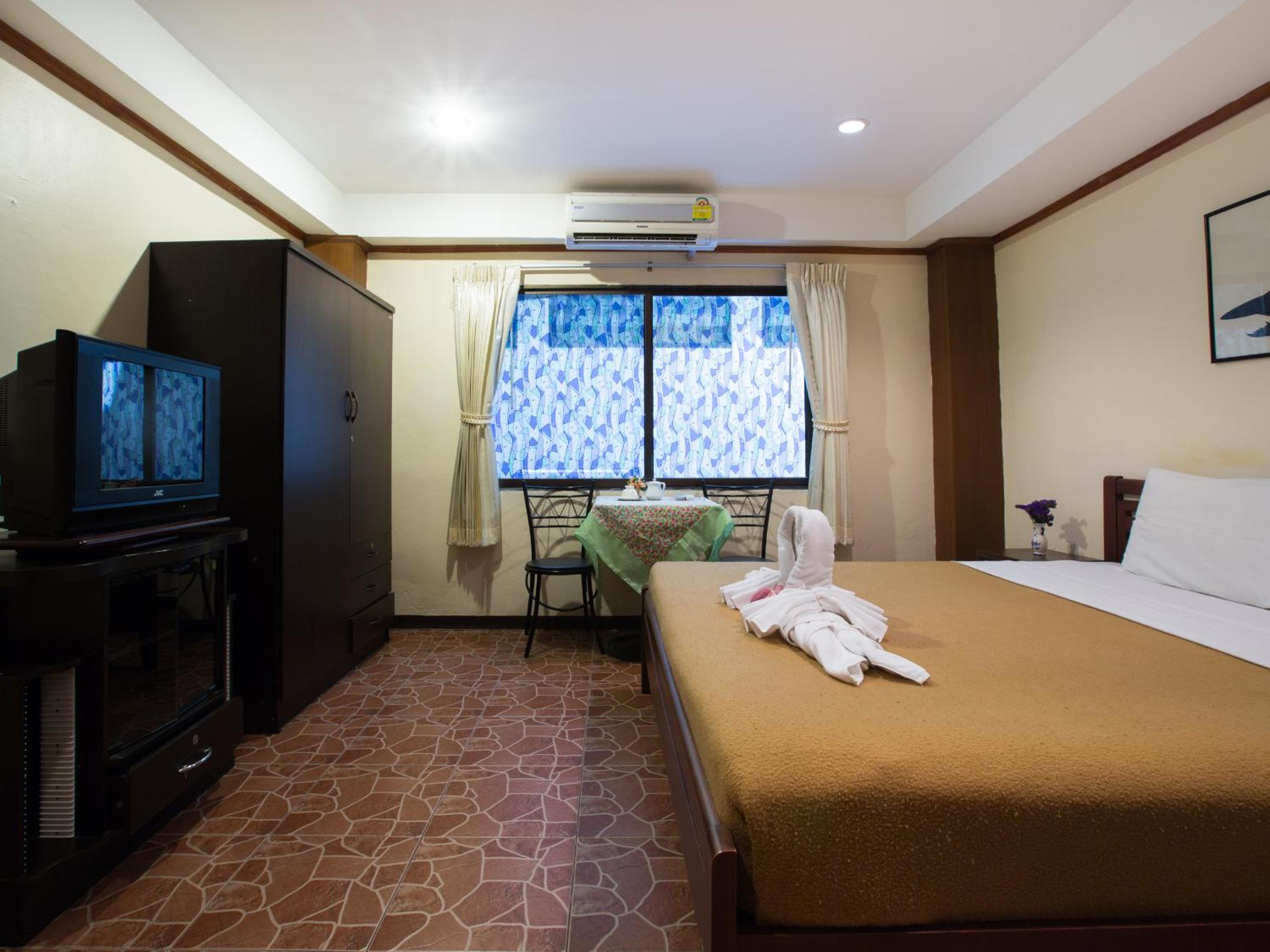 Deluxe Double Room - Photo 5