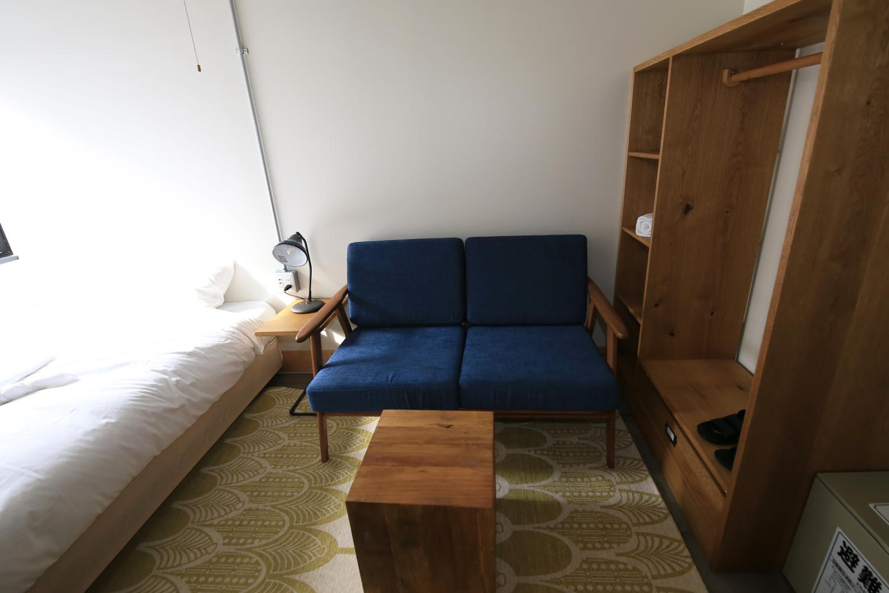 Double Room with Shared Bathroom photo 3