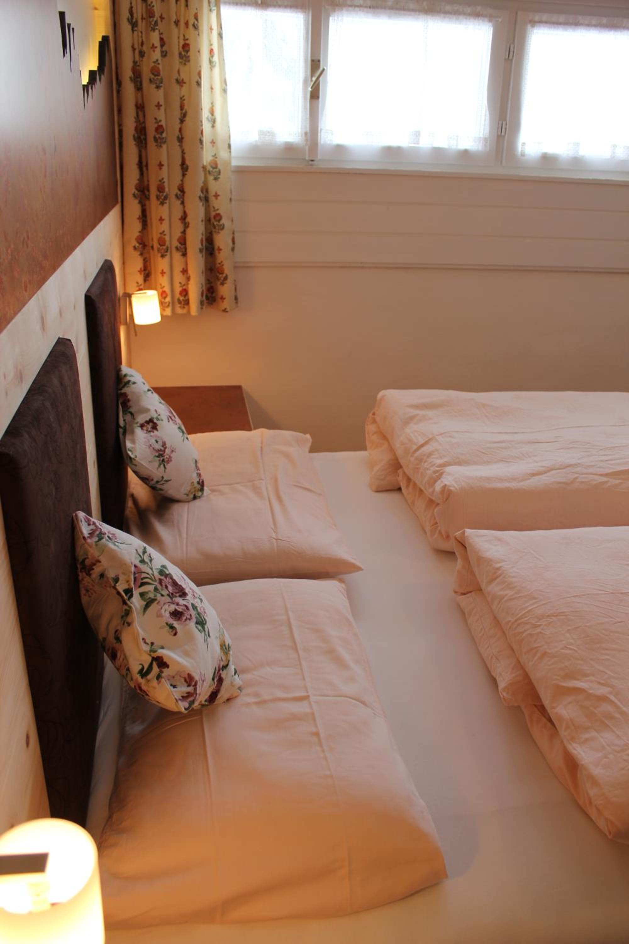 Double Room - Photo 5