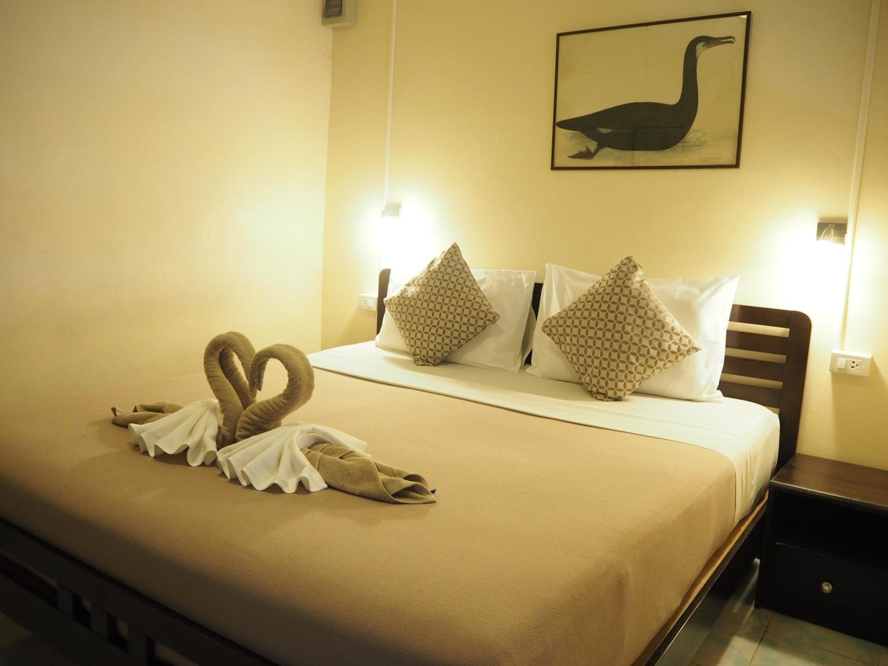 Small Double Room - Photo 2