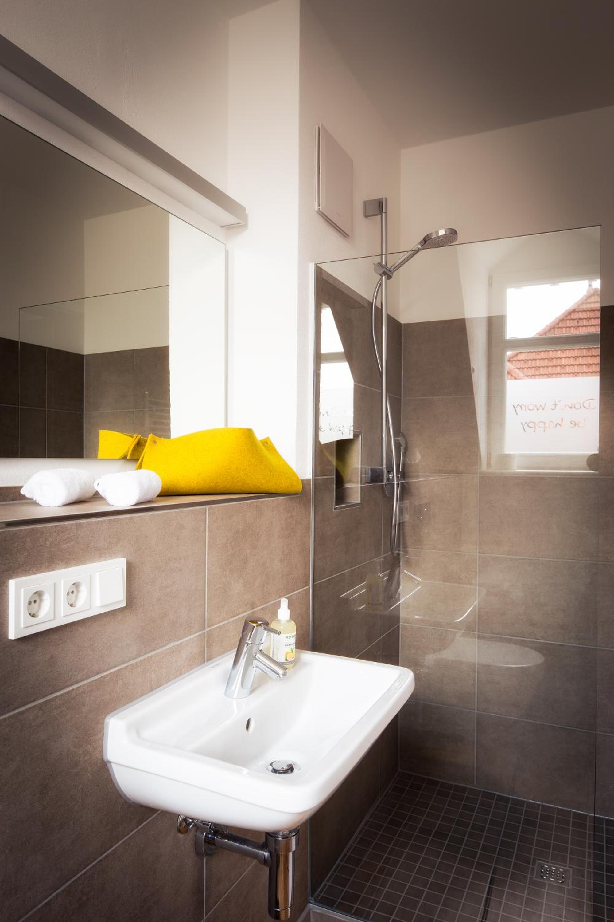 Double Room - Photo 4