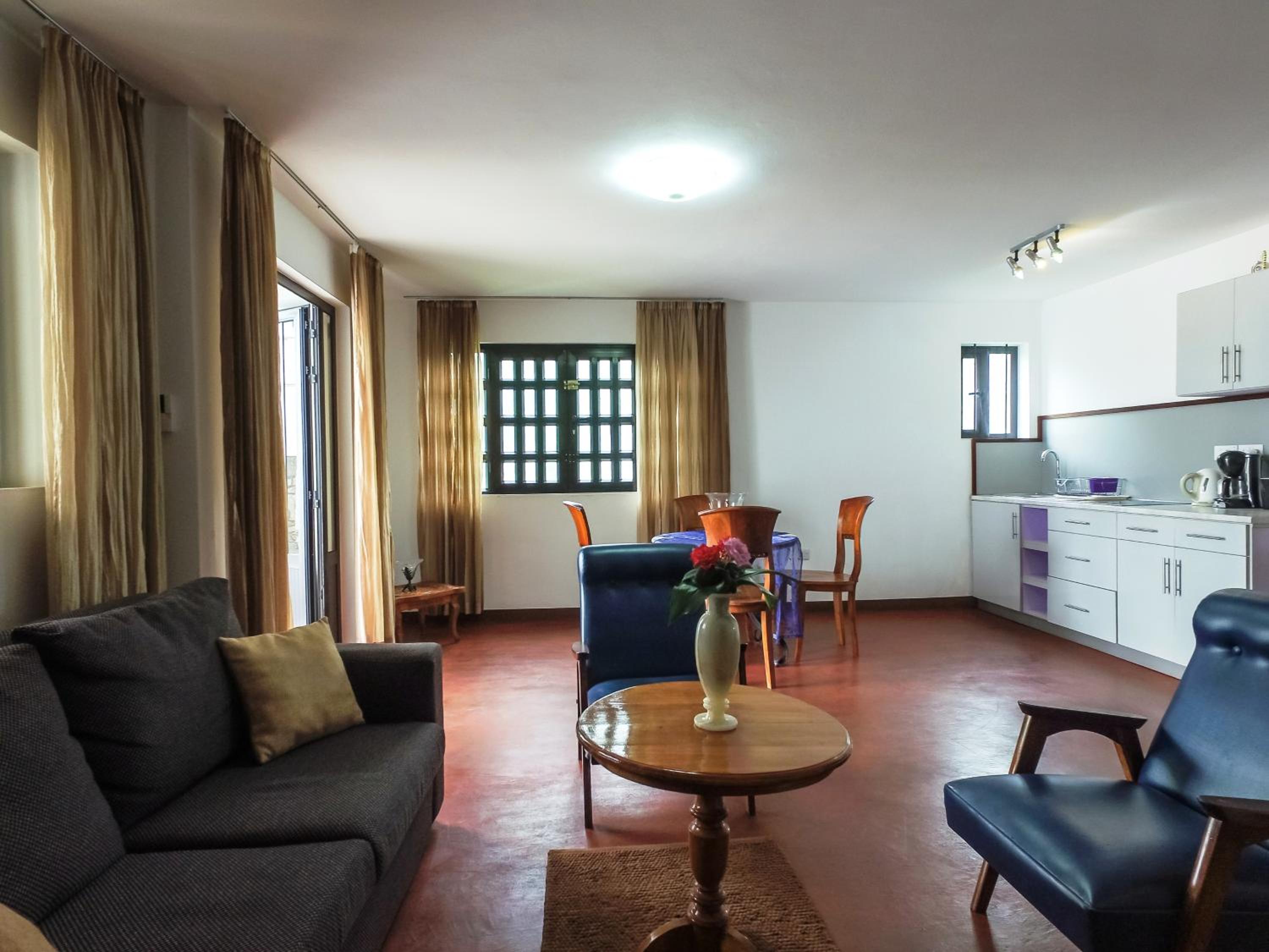 One-Bedroom Apartment - Ground Floor photo 1