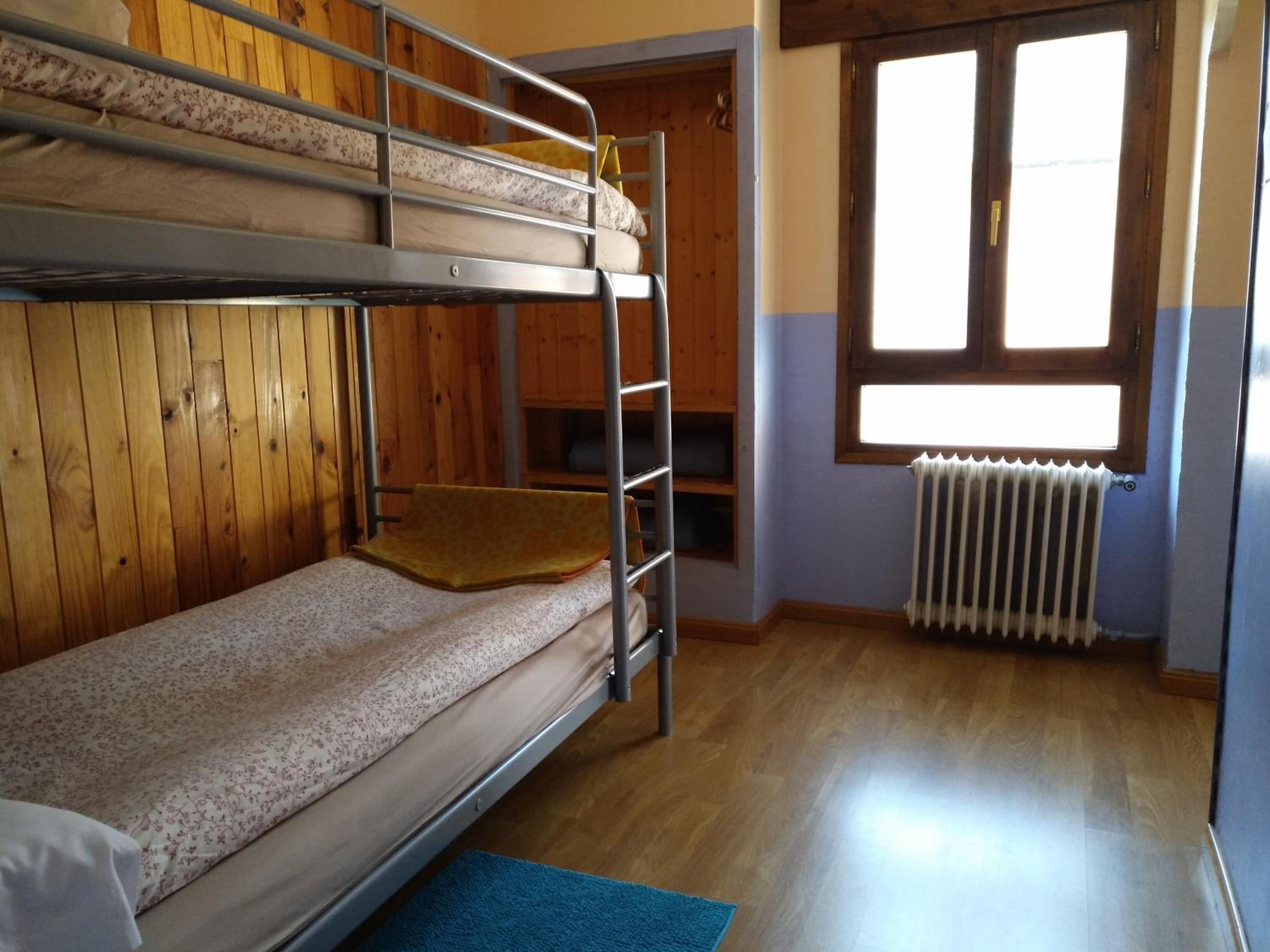 Bunk Bed in Mixed Dormitory Room photo 2