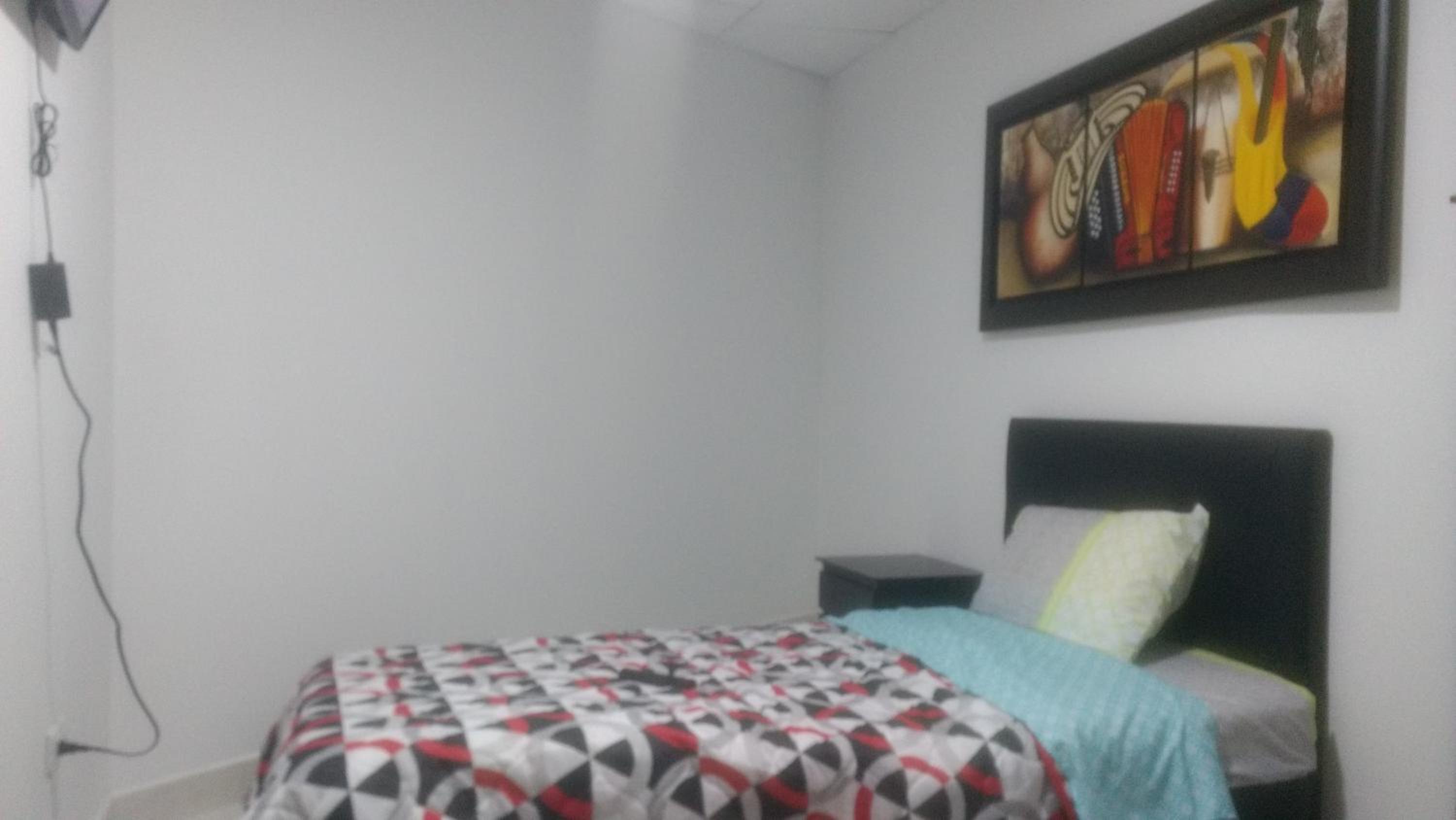 Apartment with Shower photo 2