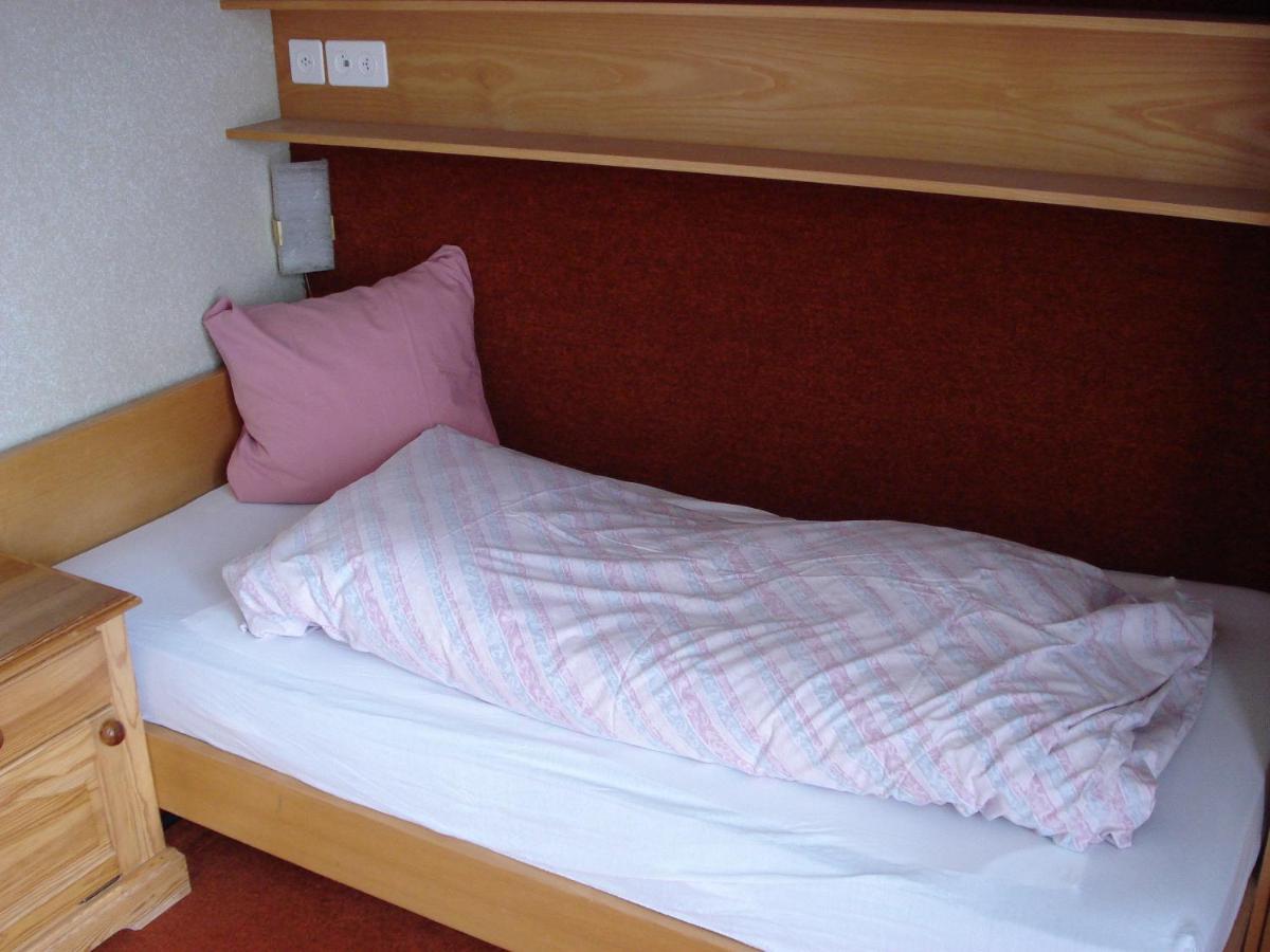 Single Room photo 2