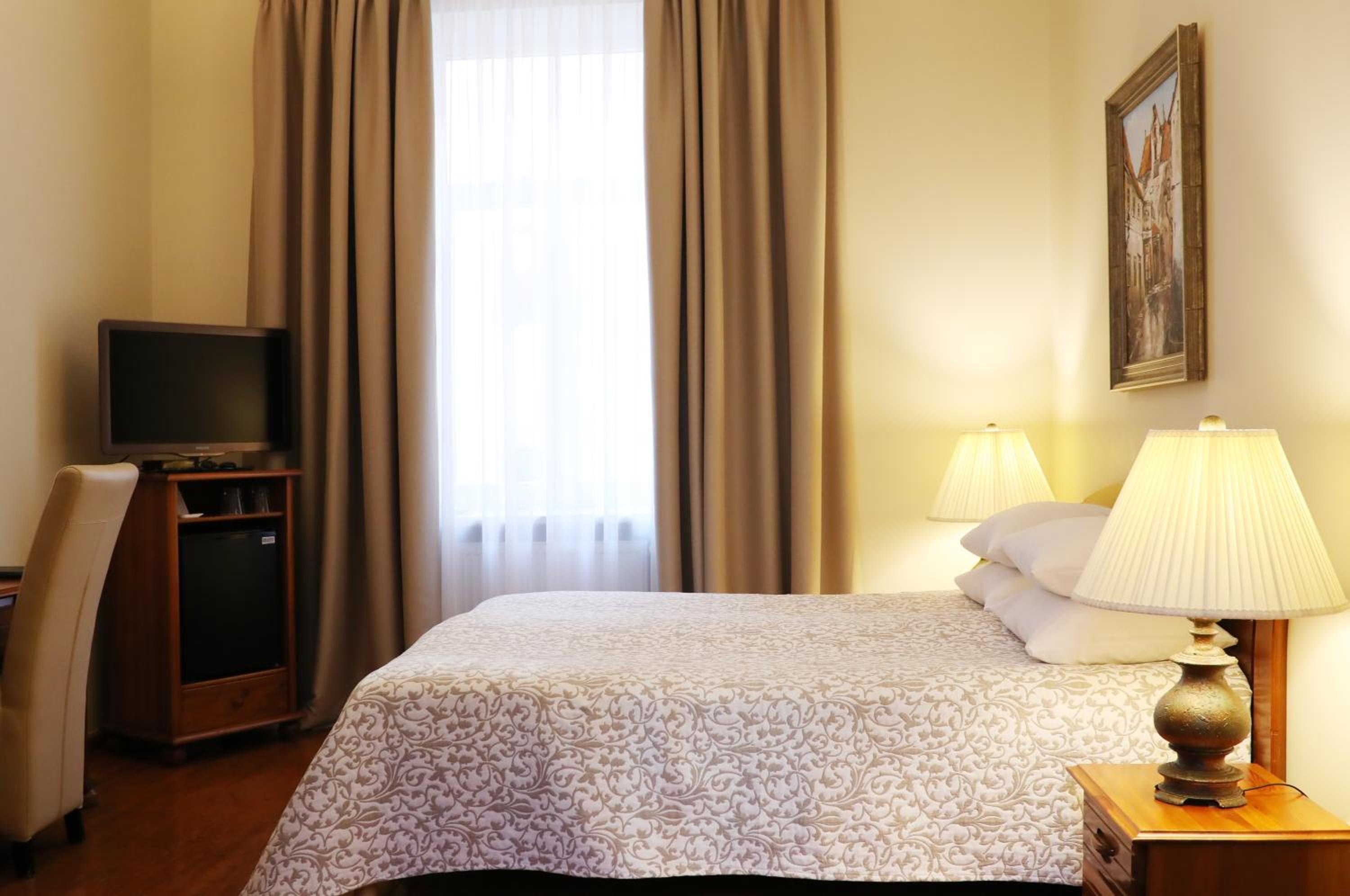 Classic Double Room - Photo 5