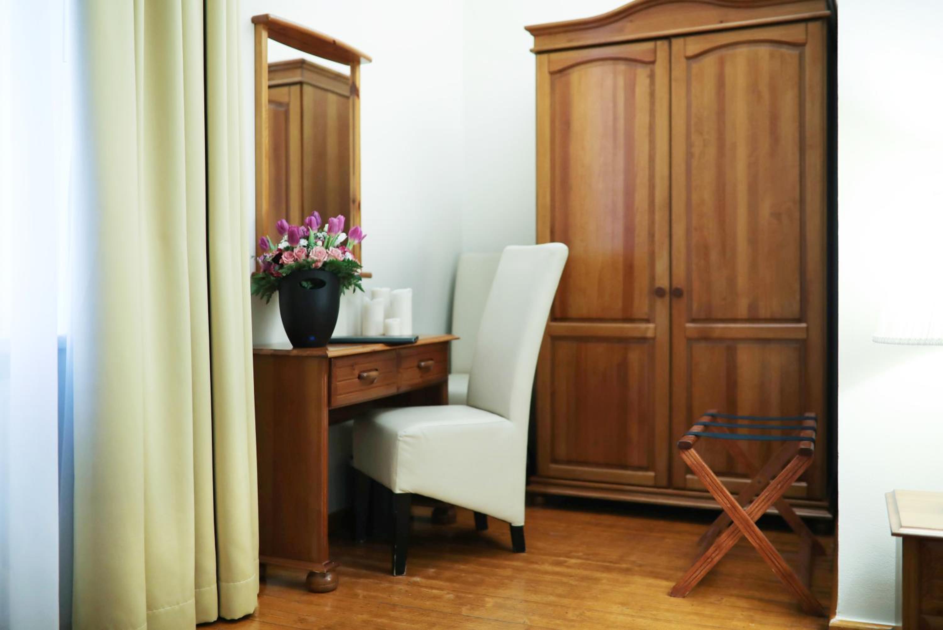 Classic Double Room - Photo 6