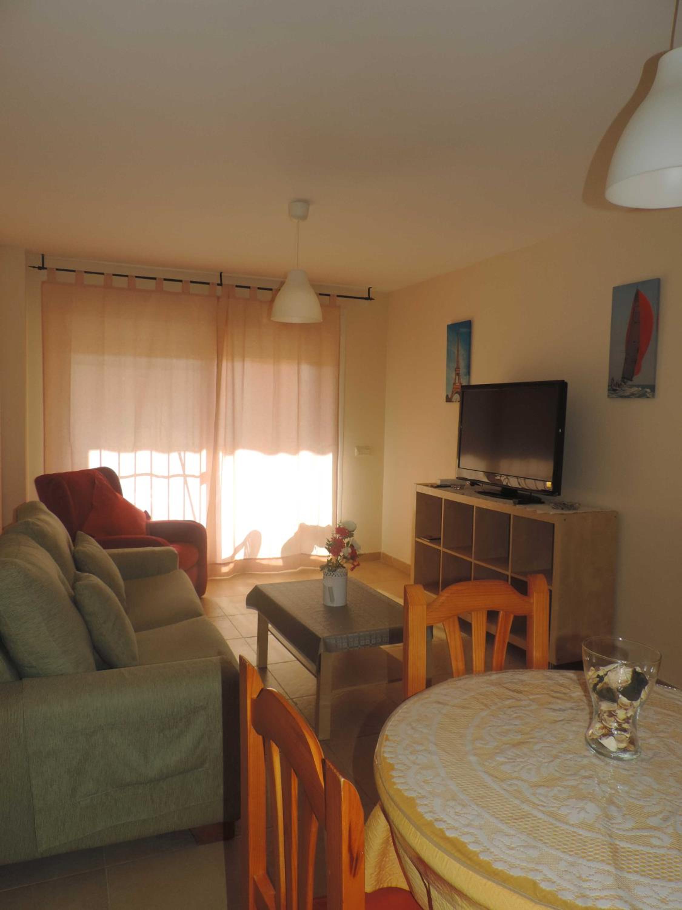 Apartamento con vista a la piscina