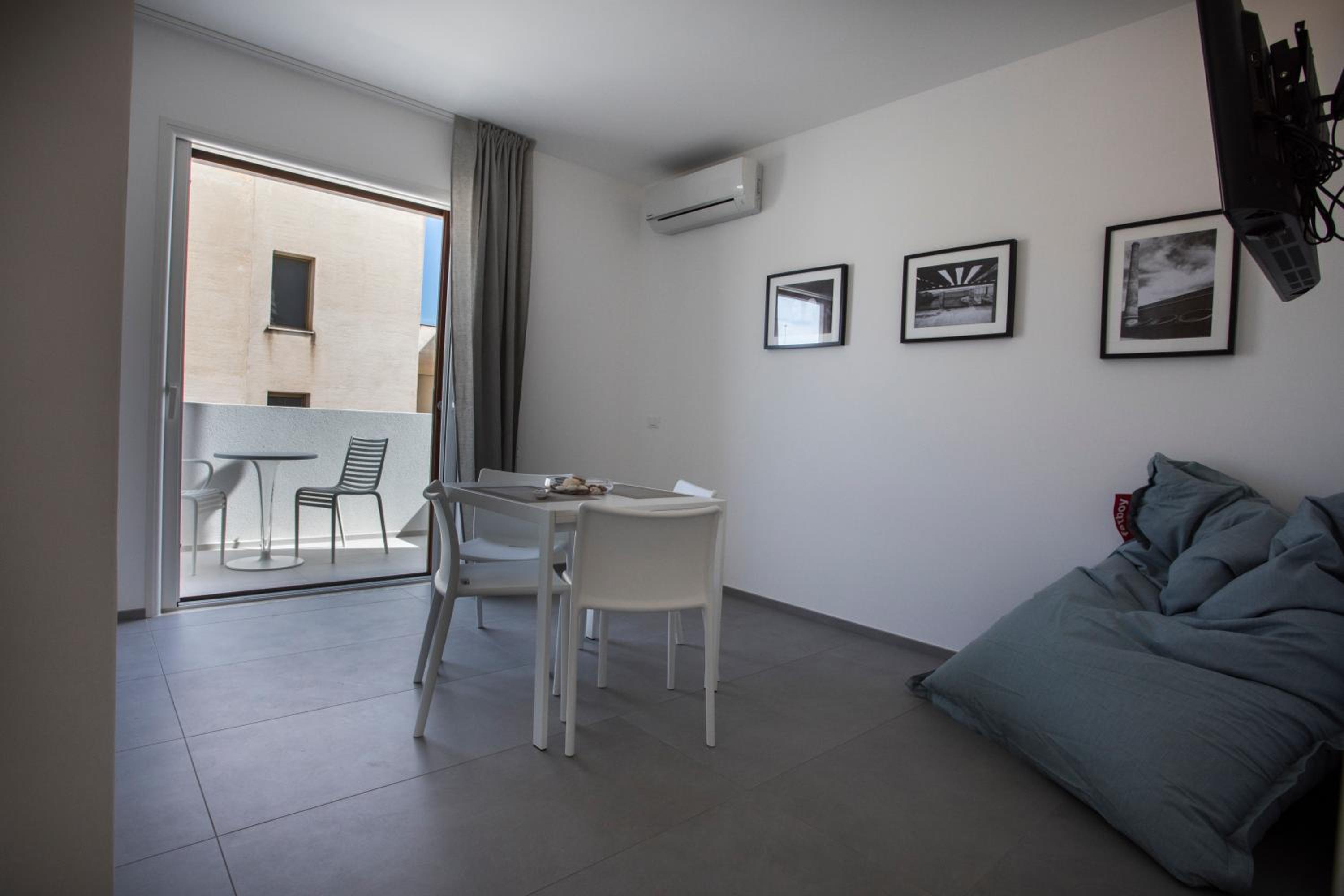 Apartment with Balcony