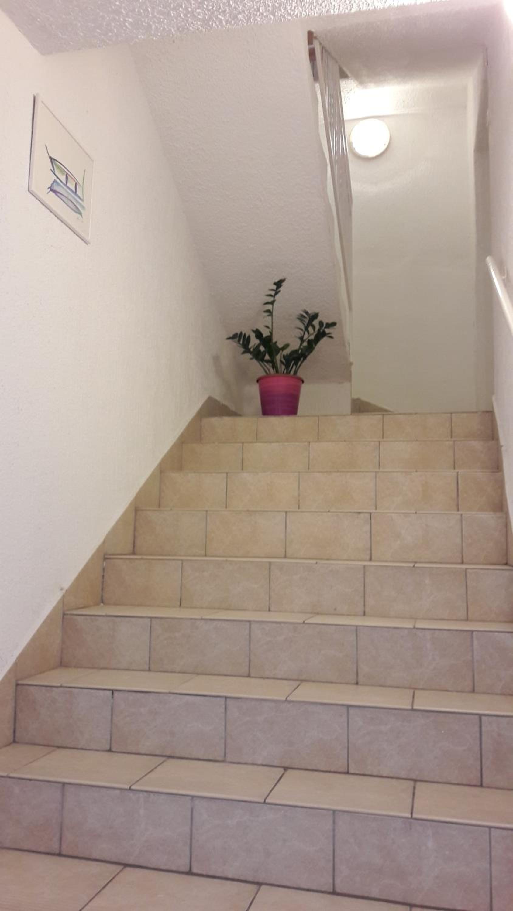 Double Room - Photo 7