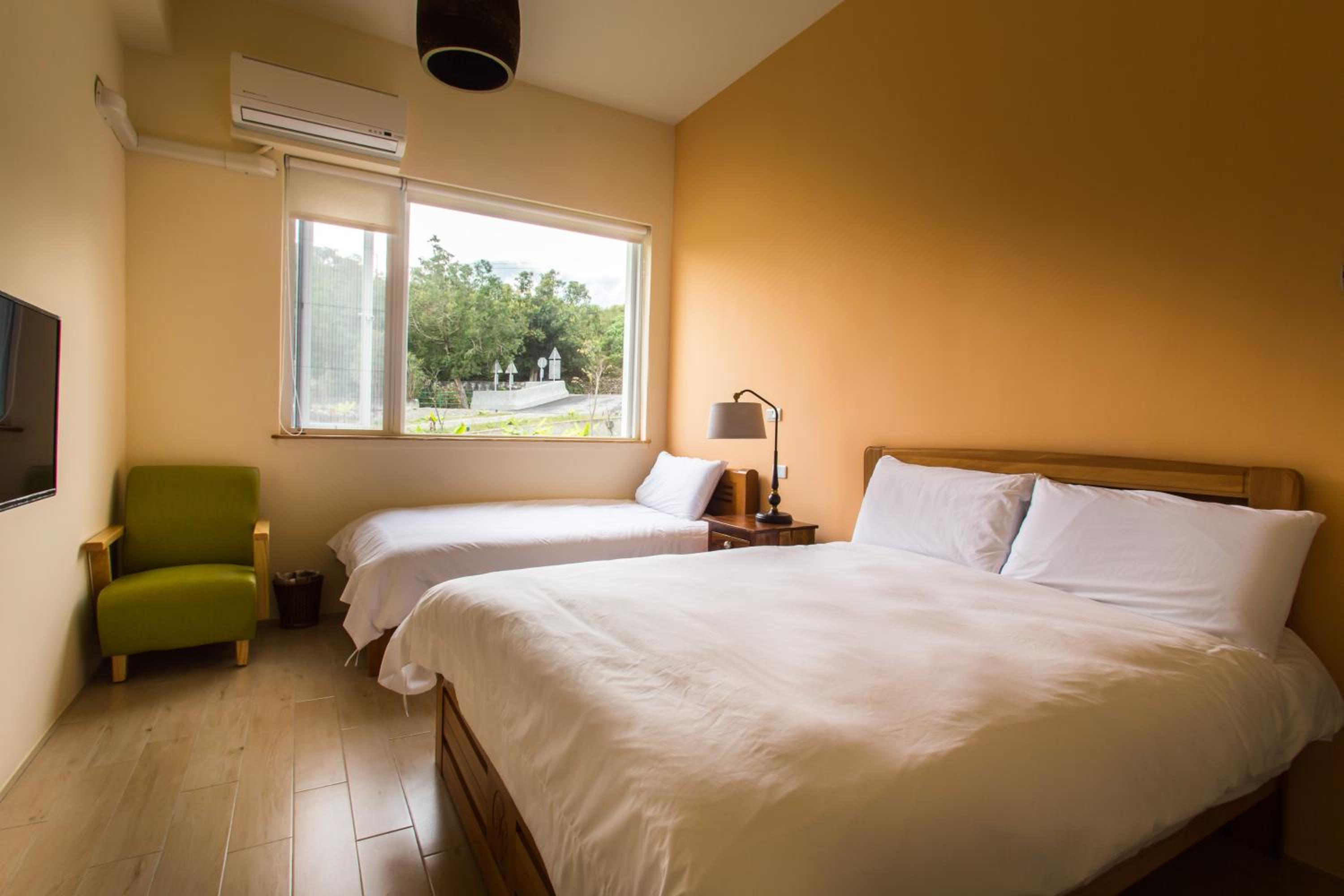 Triple Room with Bathroom photo 1