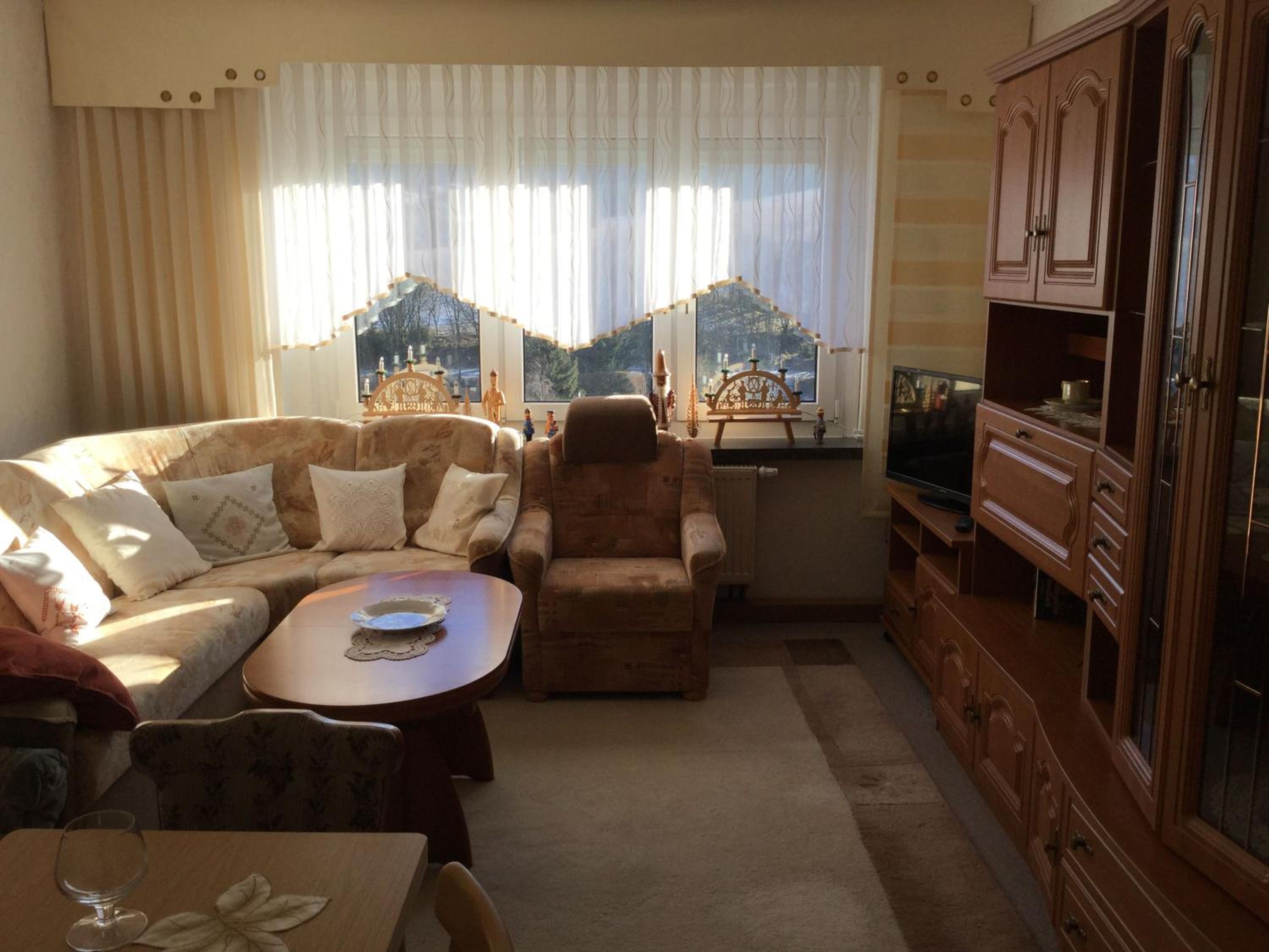 Apartment with Mountain View photo 2