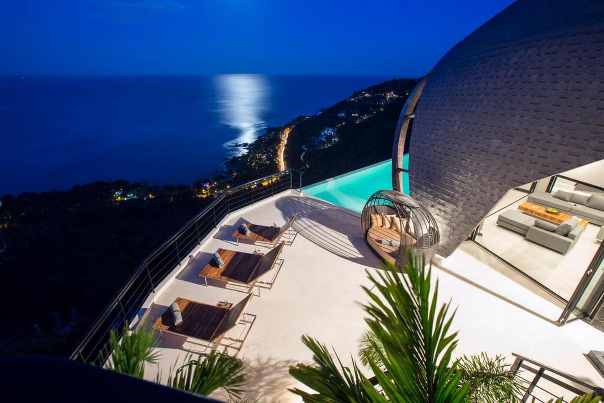 Villa with Private Pool photo 3