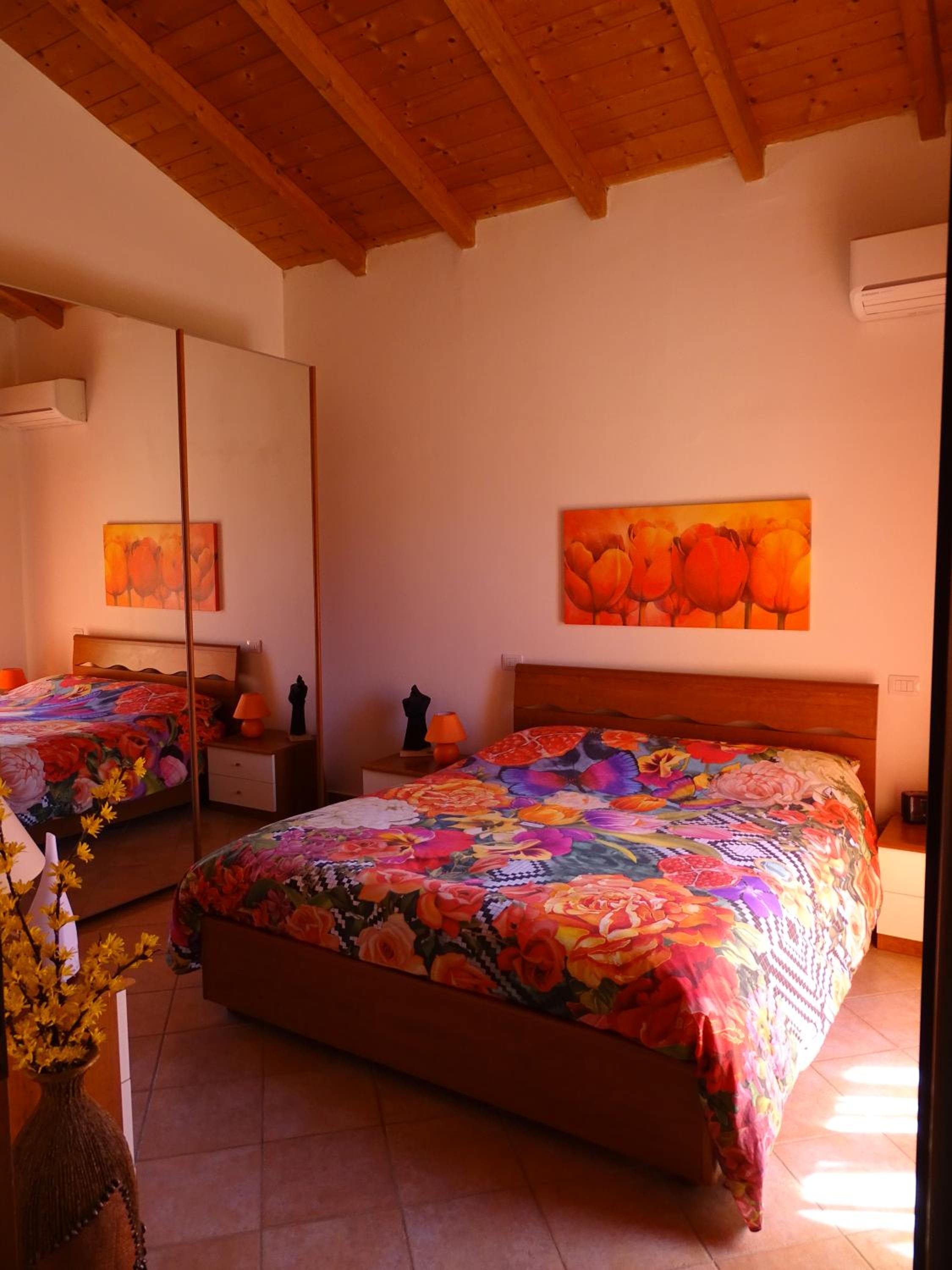 Double Room with Private Bathroom photo 1