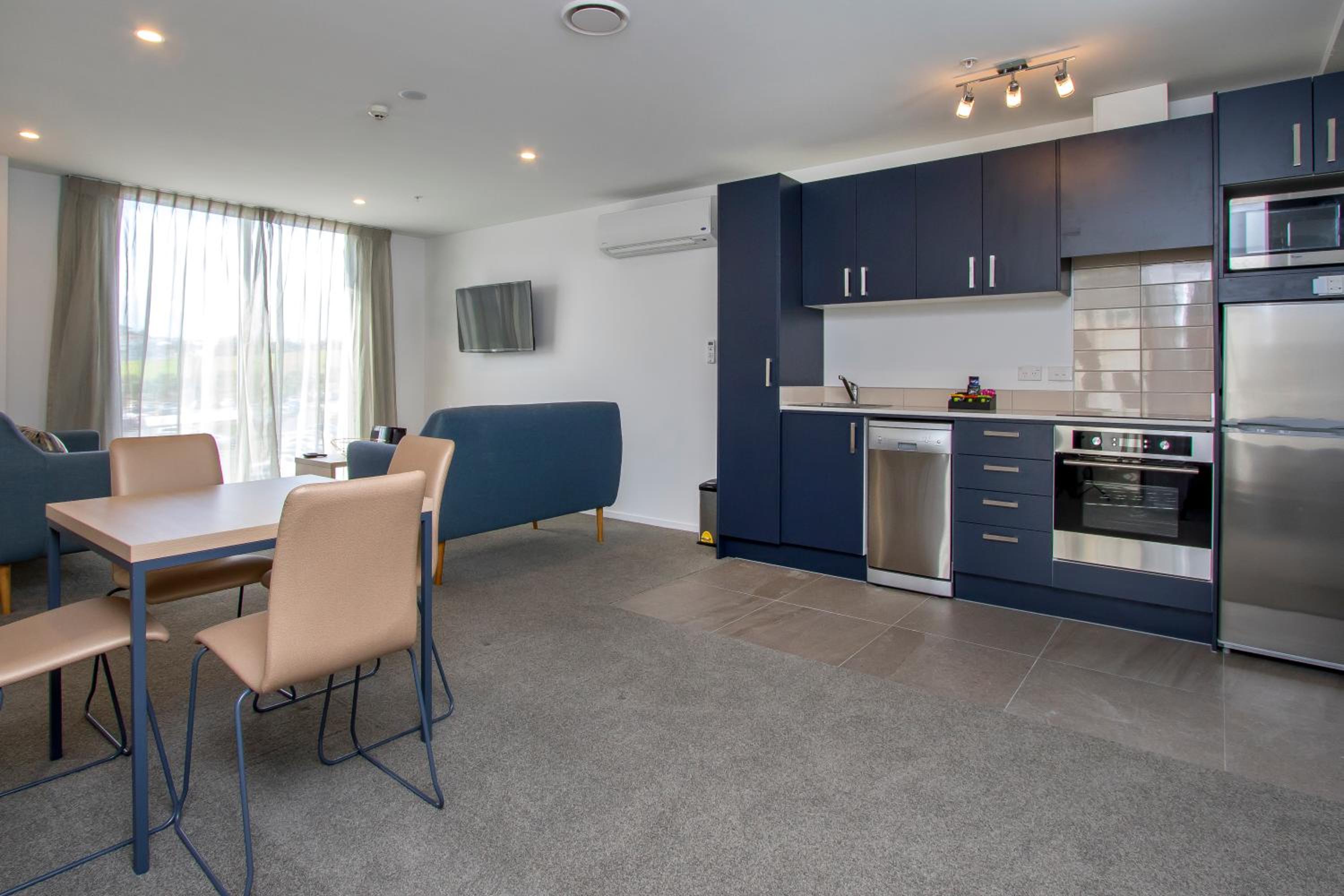 Two-Bedroom Apartment - Non-Smoking