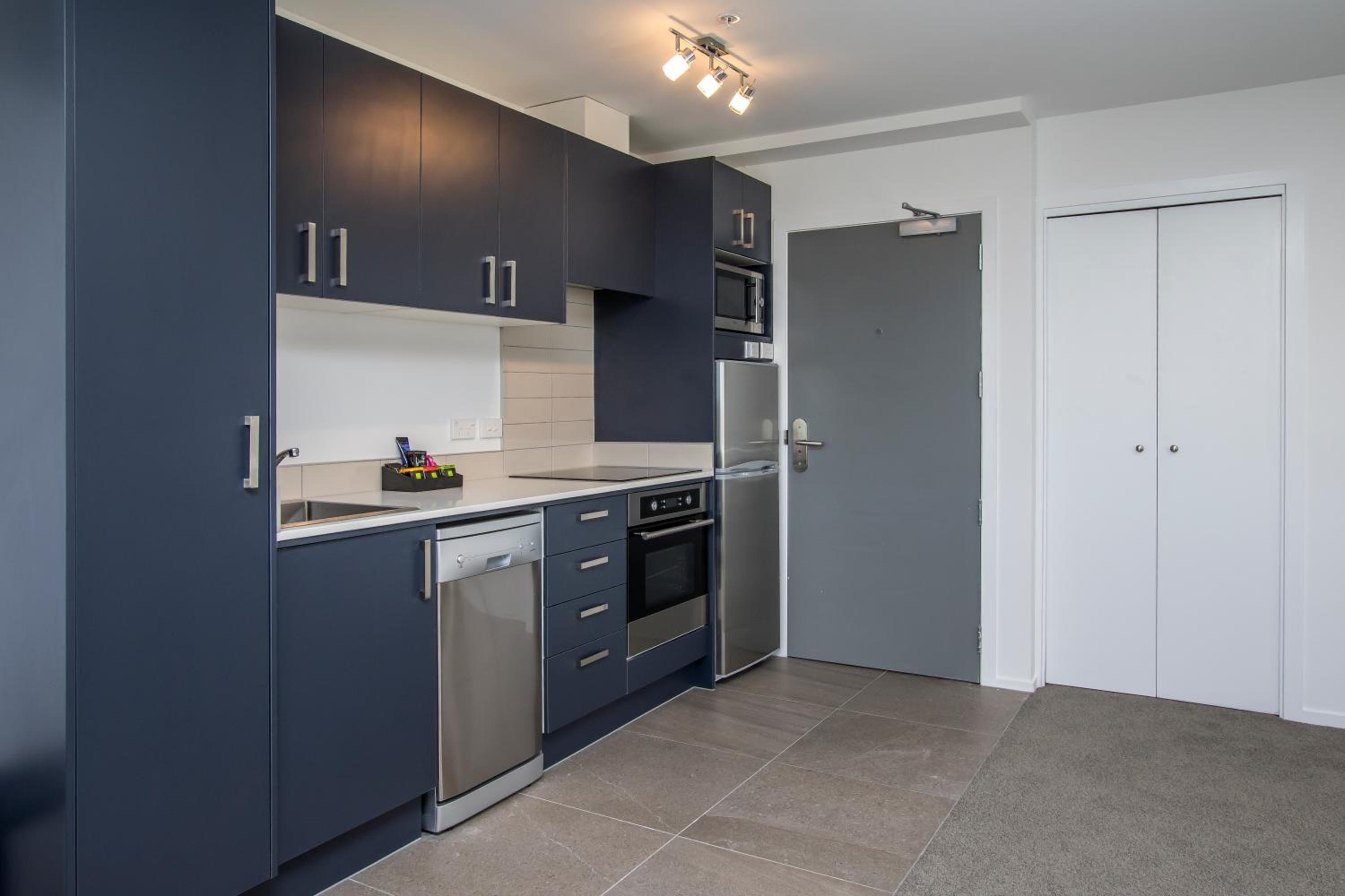 Two-Bedroom Apartment - Non-Smoking