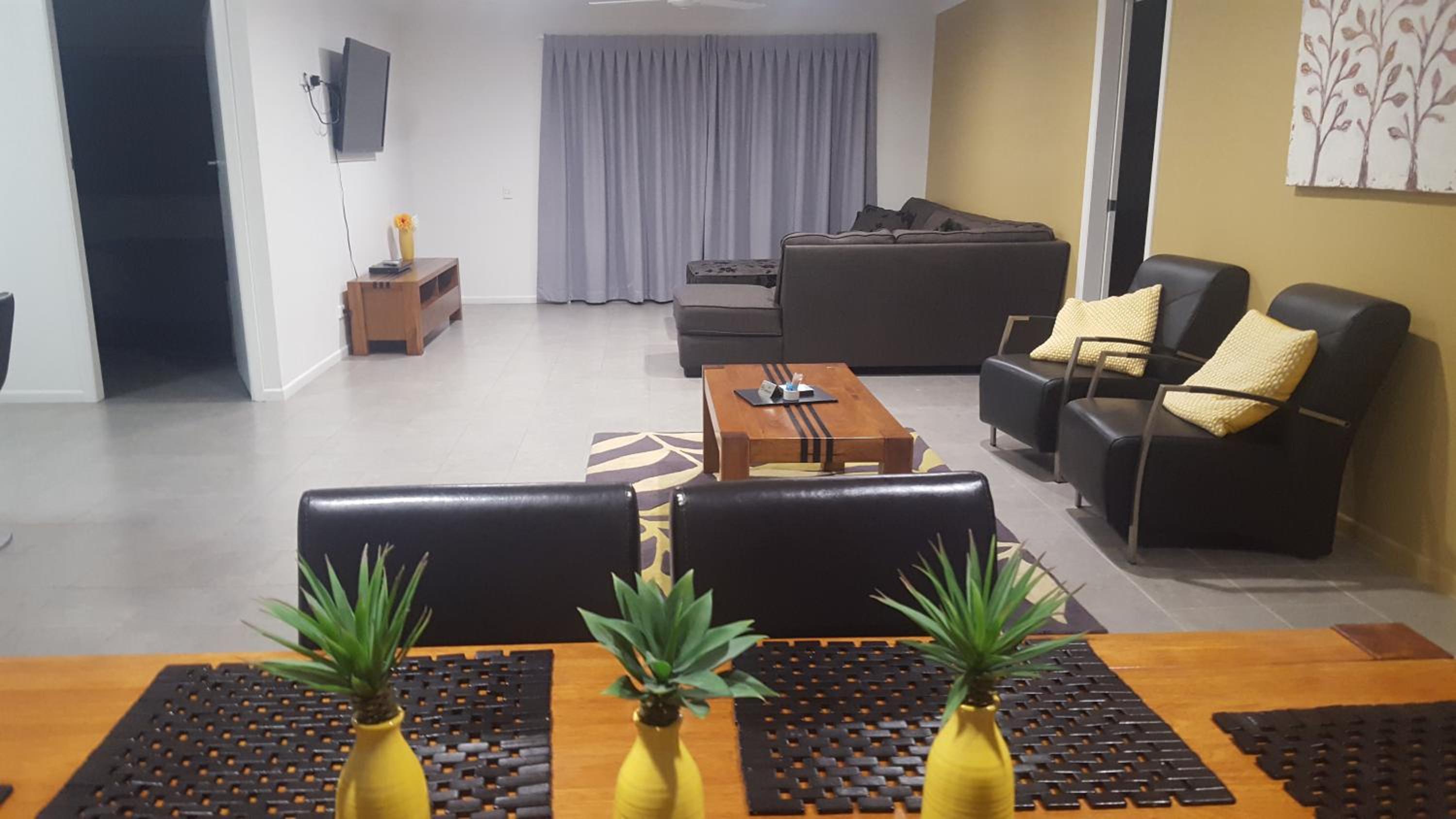 Three-Bedroom Villa with Two Bathrooms