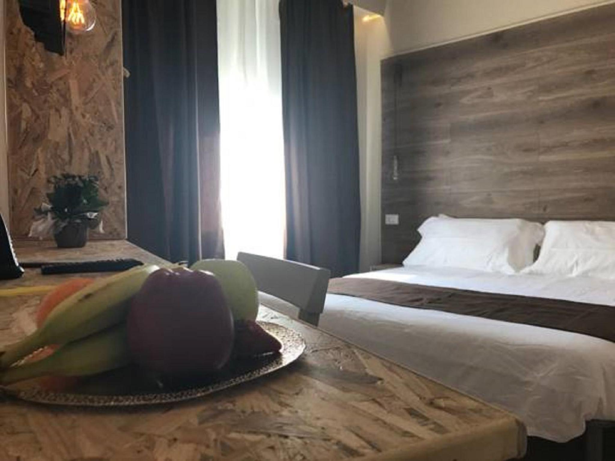 Deluxe Double or Twin Room photo 3