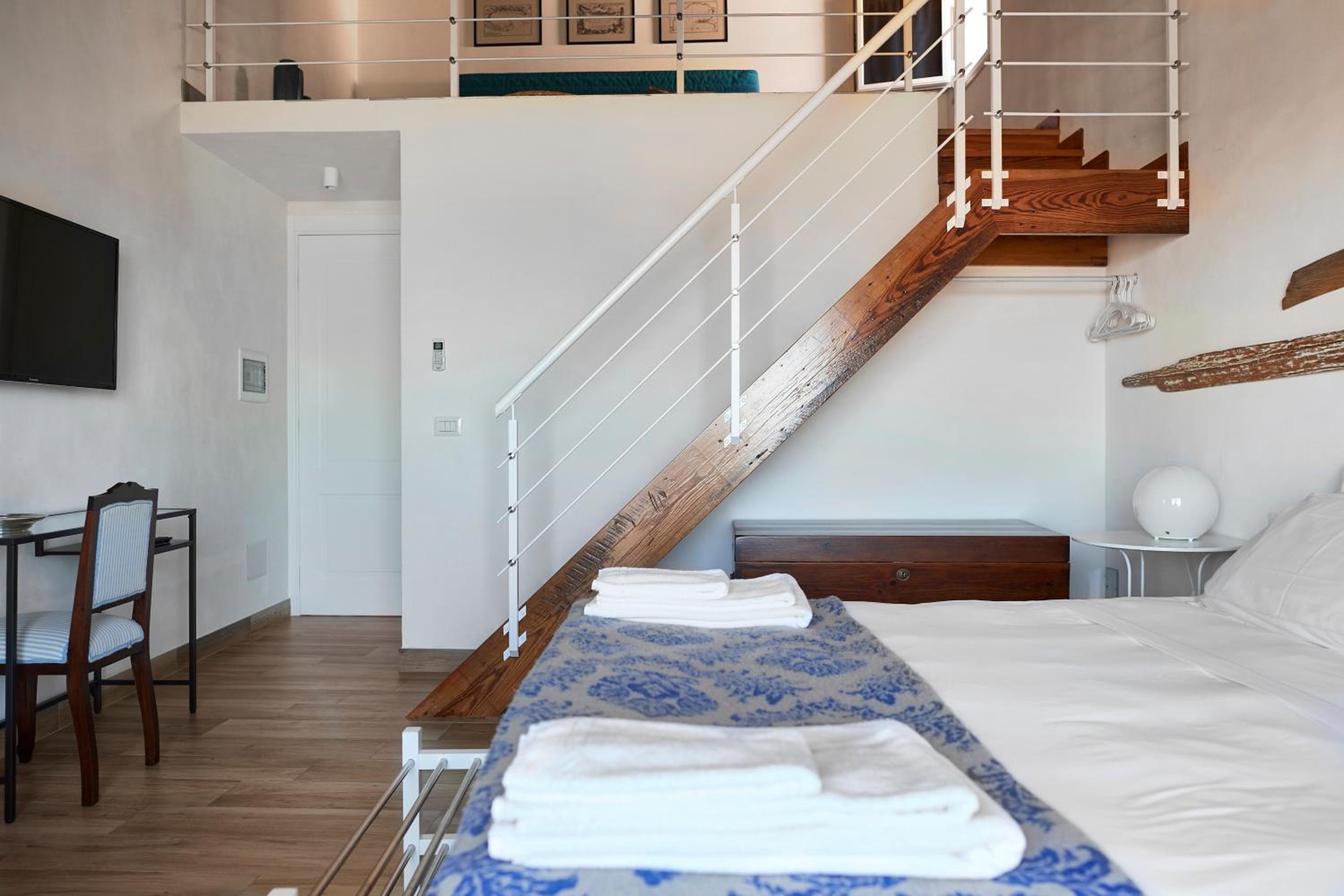 Junior Suite with Sea View photo 2
