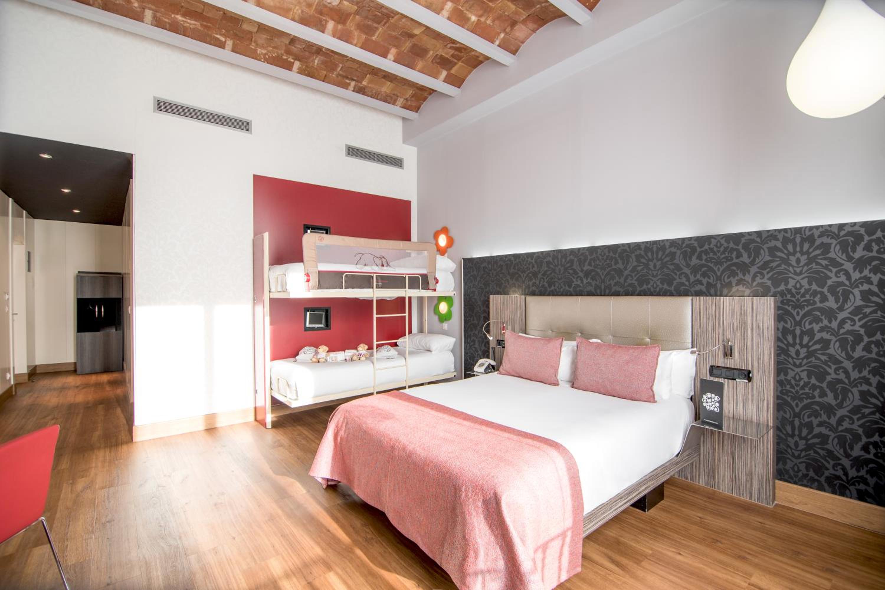 Quadruple Room photo 3
